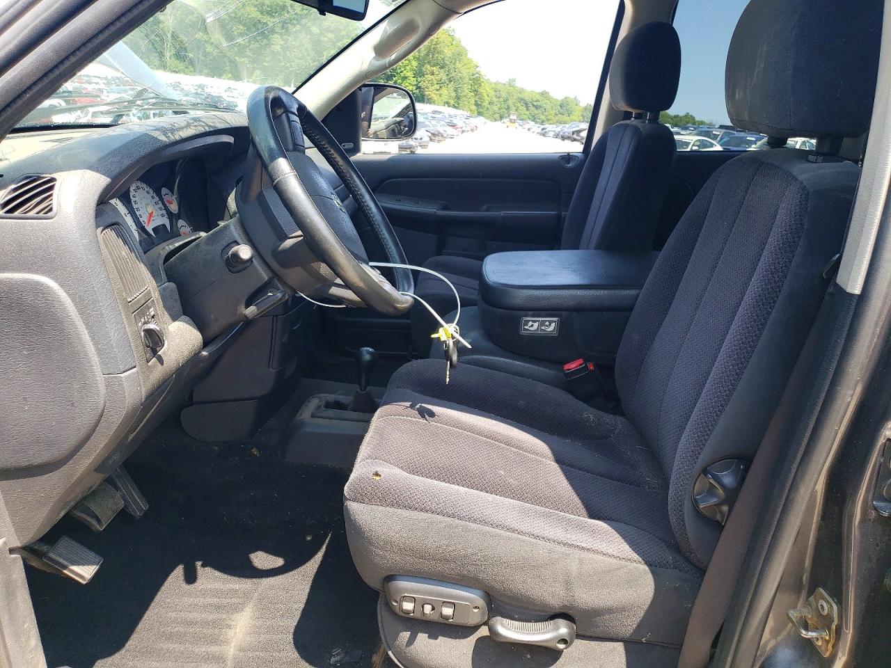 2004 Dodge Ram 1500 St Gray vin: 1D7HU18D04J216831