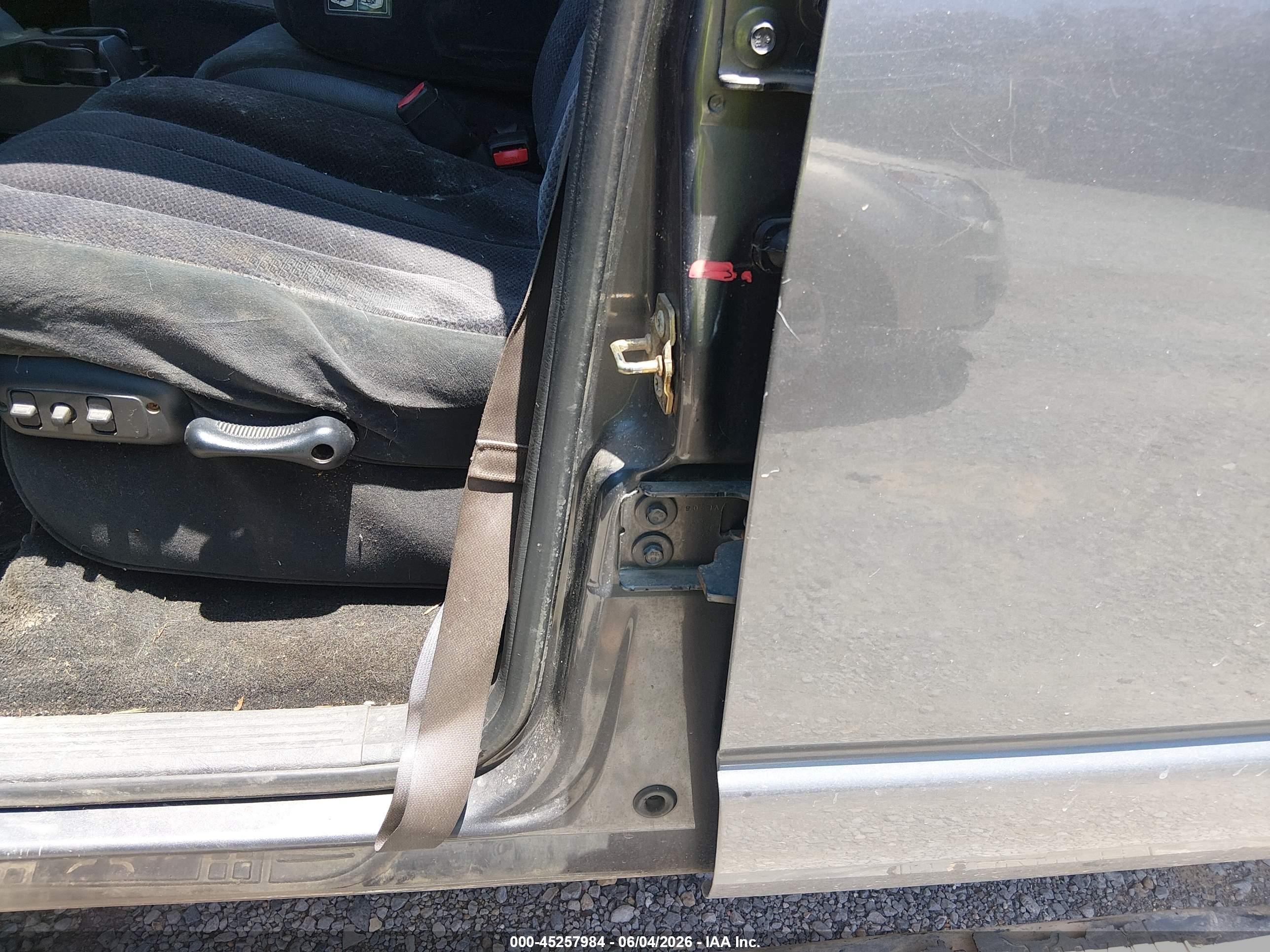 2004 Dodge Ram 1500 Slt/laramie Gray vin: 1D7HU18D04J258478
