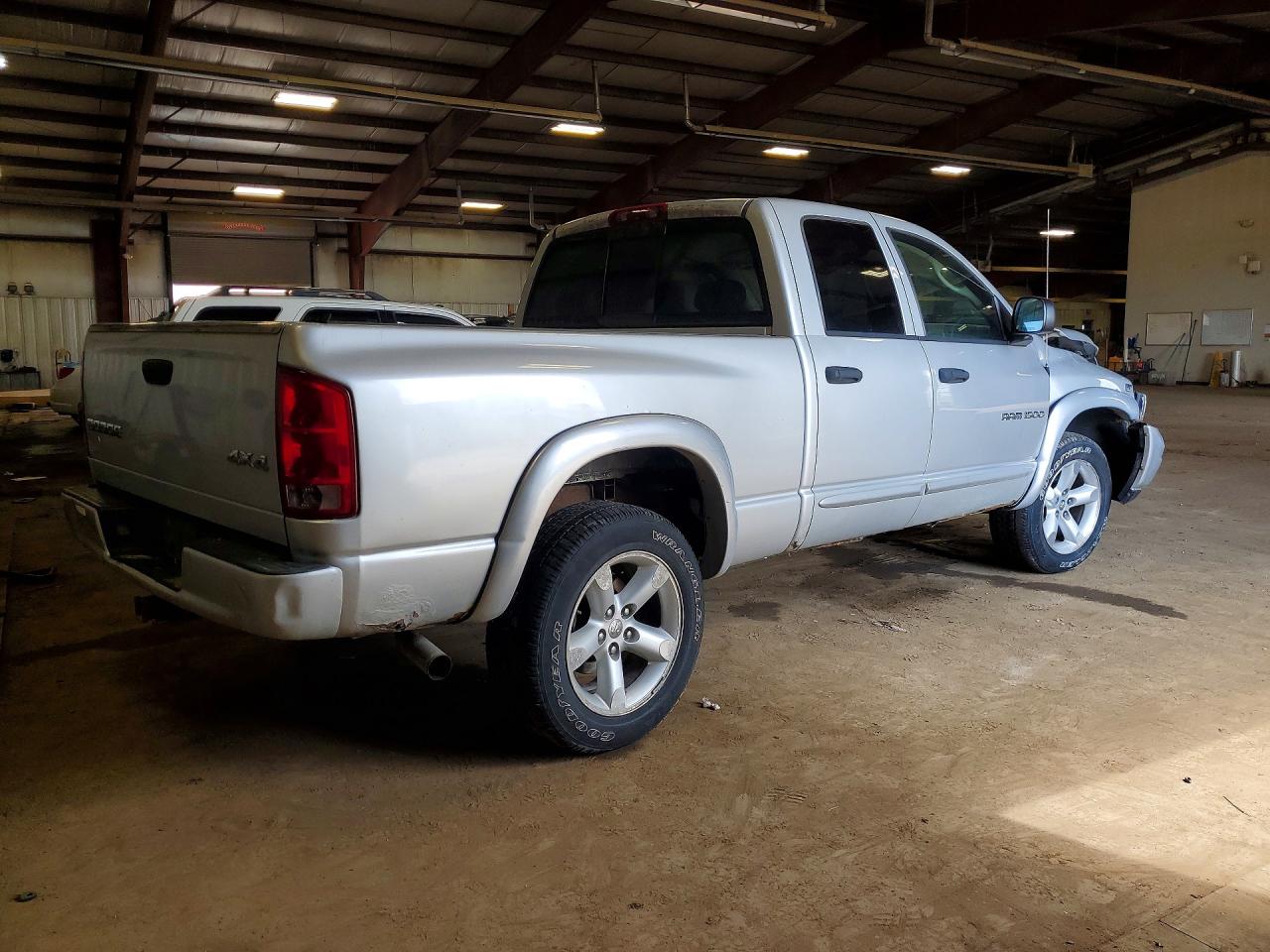 2004 Dodge Ram 1500 St Silver vin: 1D7HU18D04S684844