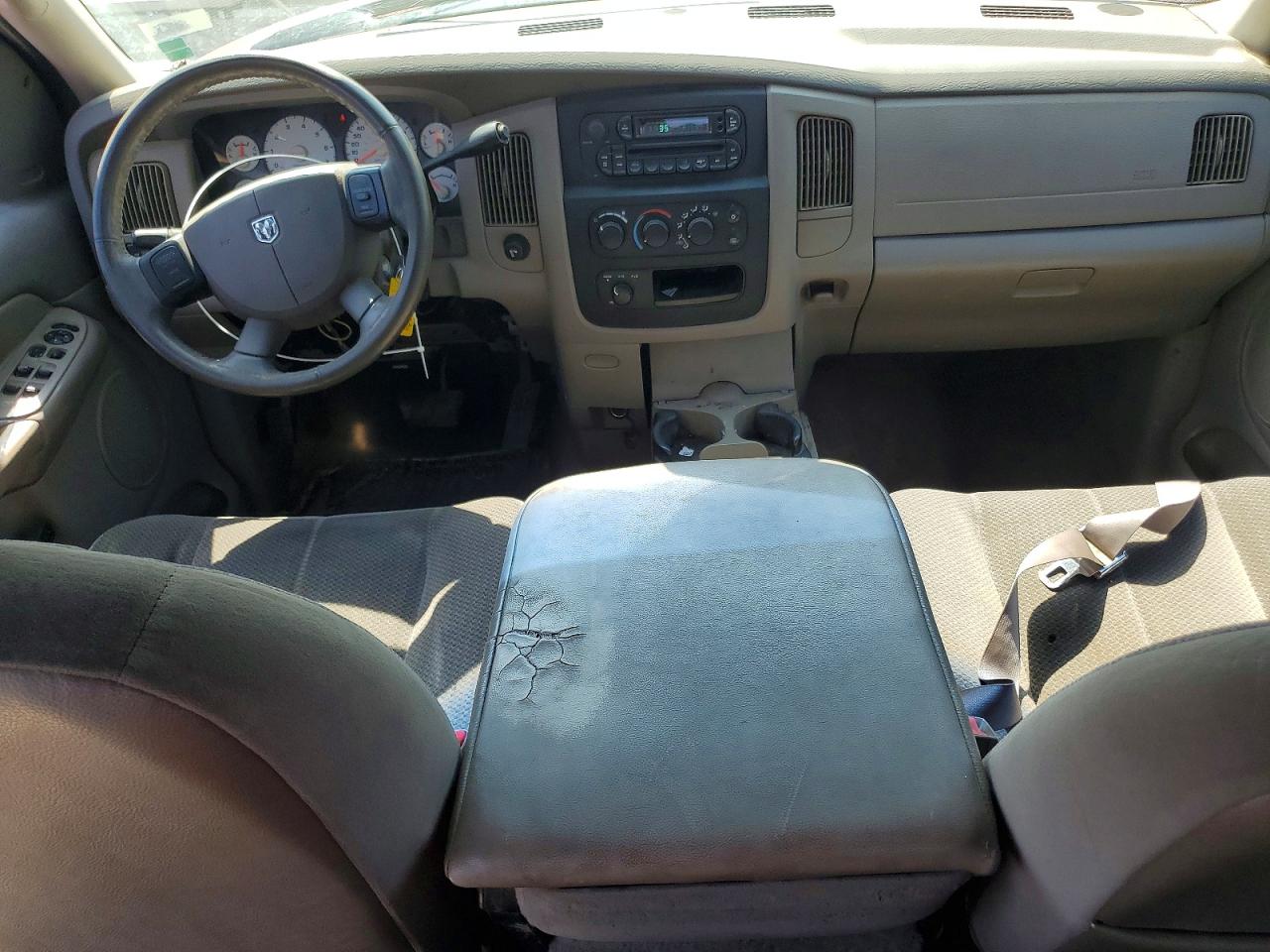 2005 Dodge Ram 1500 St Red vin: 1D7HU18D05J505046