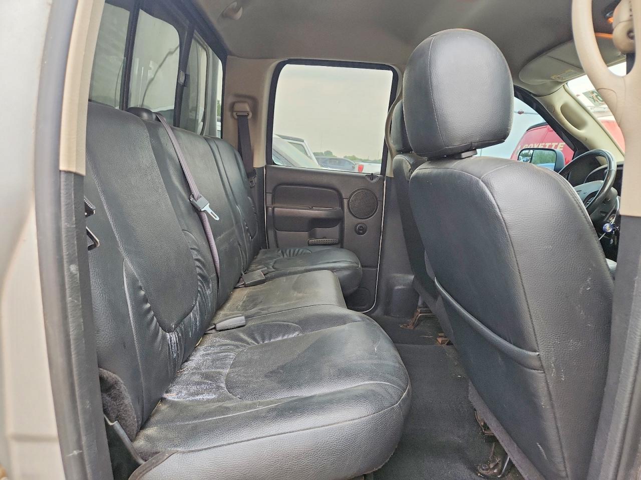 2003 Dodge Ram 1500 St Silver vin: 1D7HU18D13S249927