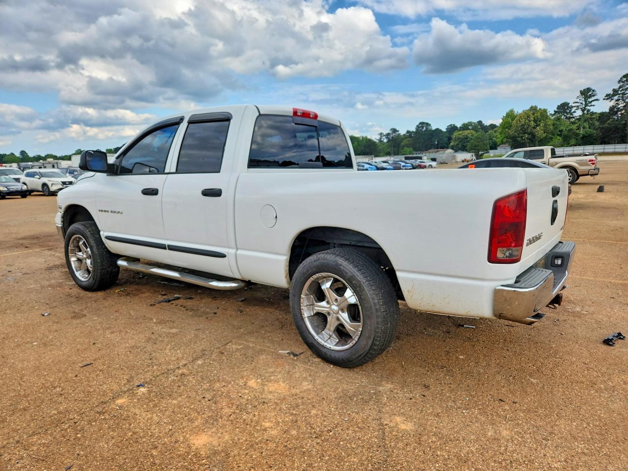 2004 Dodge Ram 1500 St White vin: 1D7HU18D14S779669