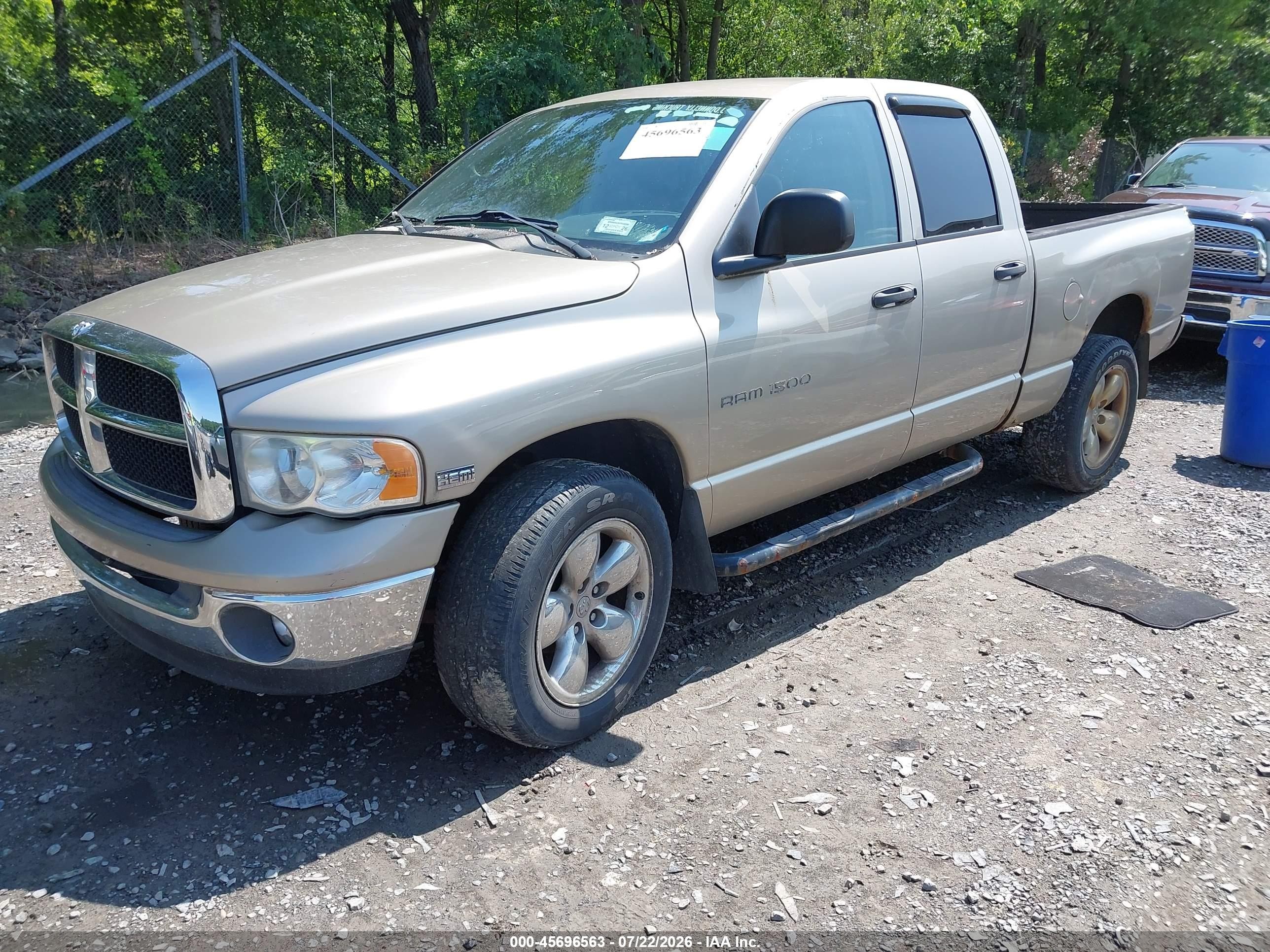 2005 Dodge Ram 1500 Slt/laramie Champagne vin: 1D7HU18D15J601607