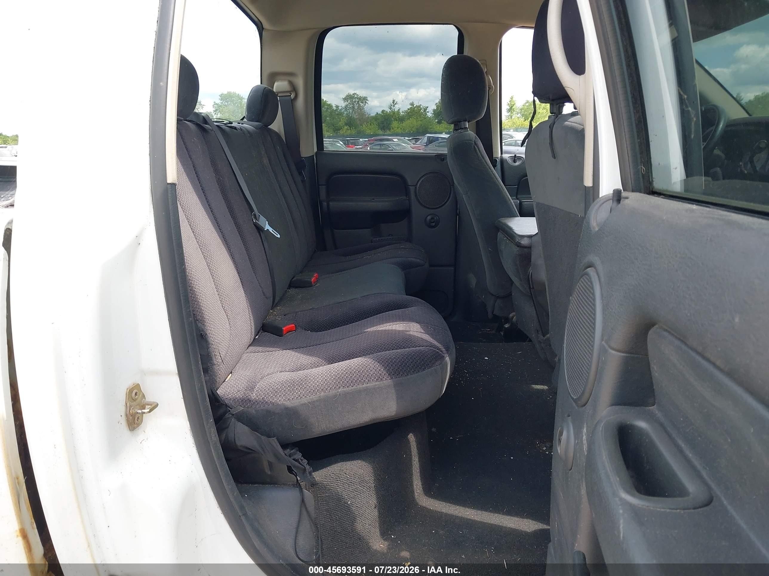 2005 Dodge Ram 1500 Slt/laramie White vin: 1D7HU18D15S313659