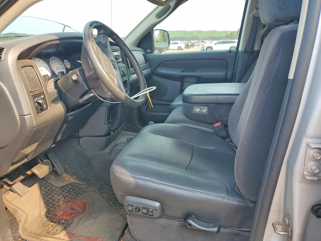 2003 Dodge Ram 1500 St Silver vin: 1D7HU18D23S222526