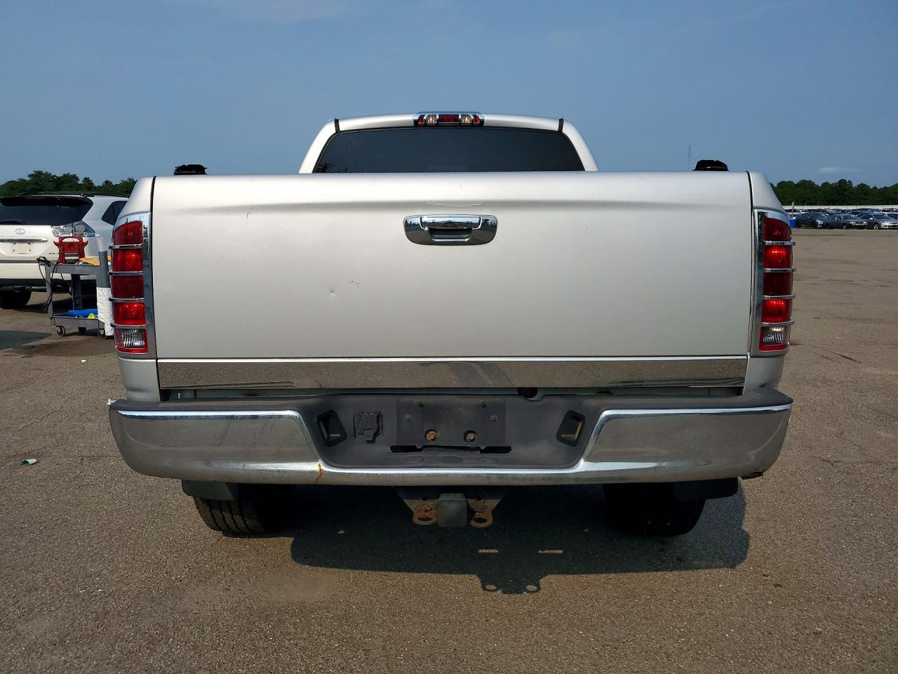 2003 Dodge Ram 1500 St Silver vin: 1D7HU18D23S222526