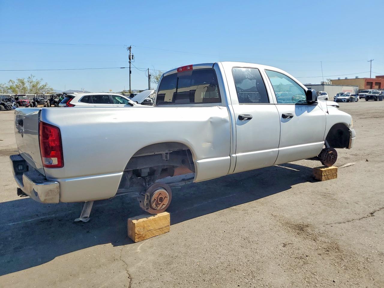 2005 Dodge Ram 1500 St Серебряный vin: 1D7HU18D35S217421