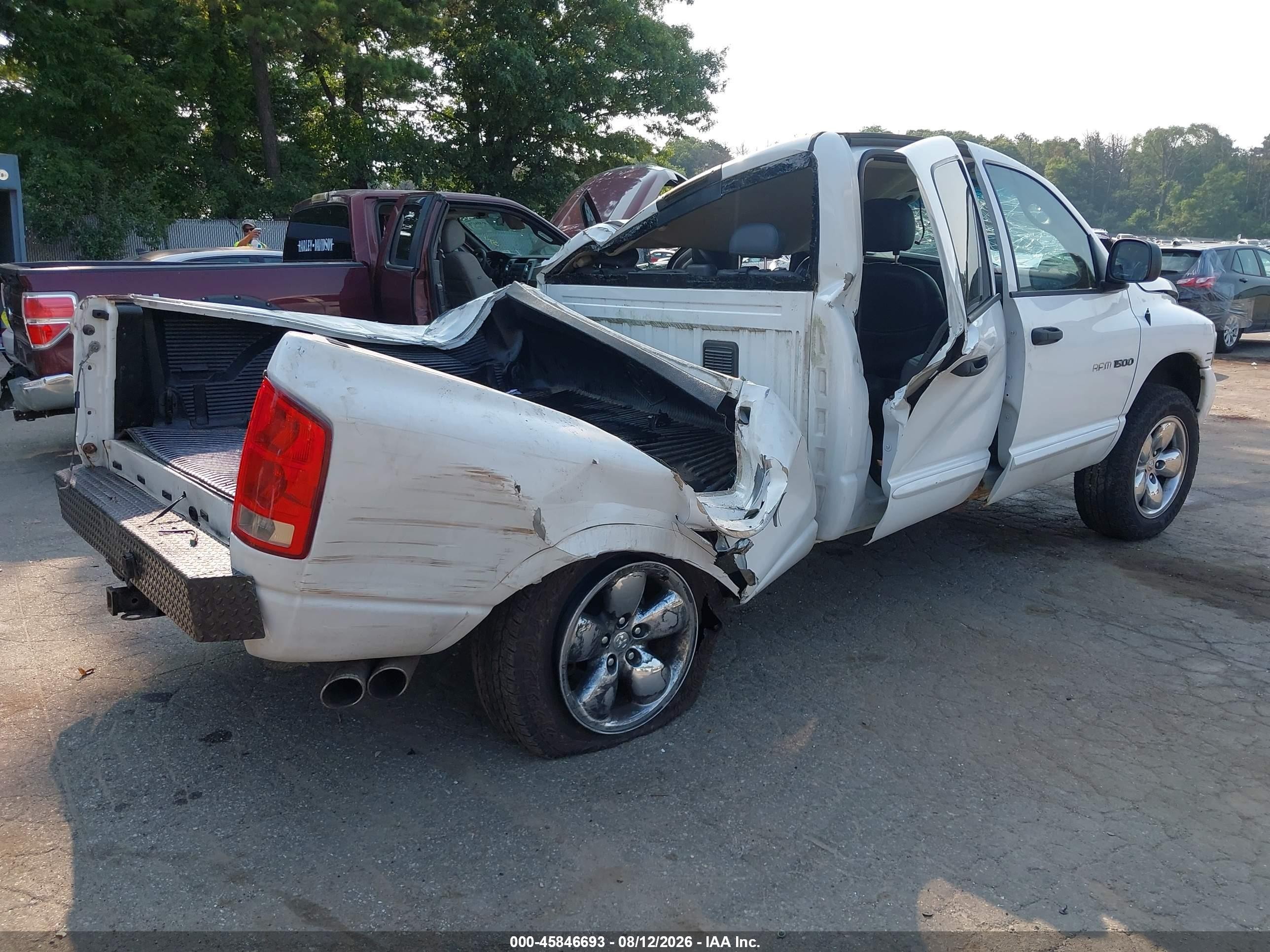 2005 Dodge Ram 1500 Slt/laramie White vin: 1D7HU18D45S192027