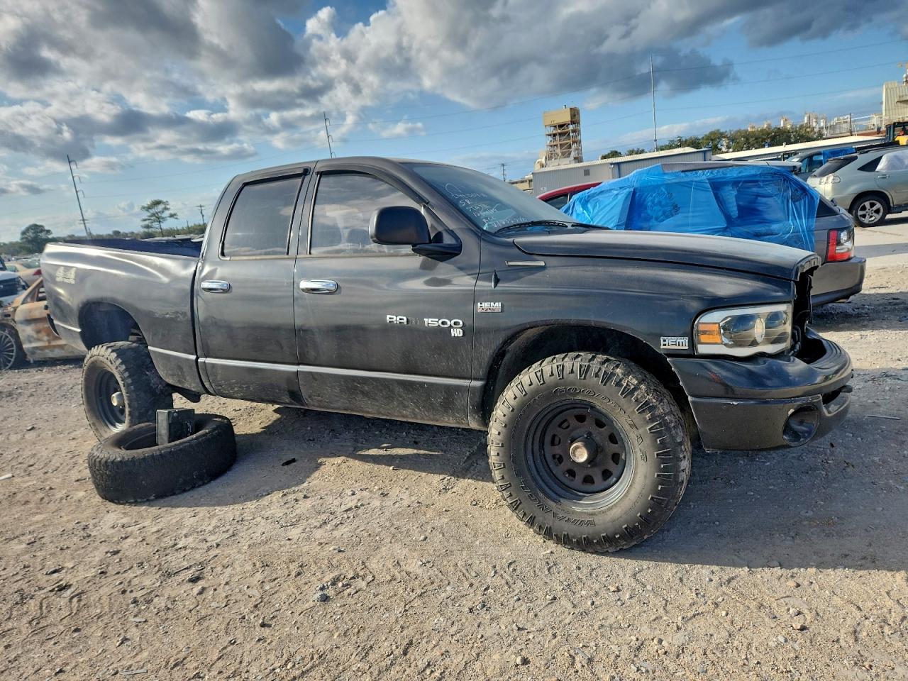 2005 Dodge Ram 1500 Black vin: 1D7HU18D45S232770