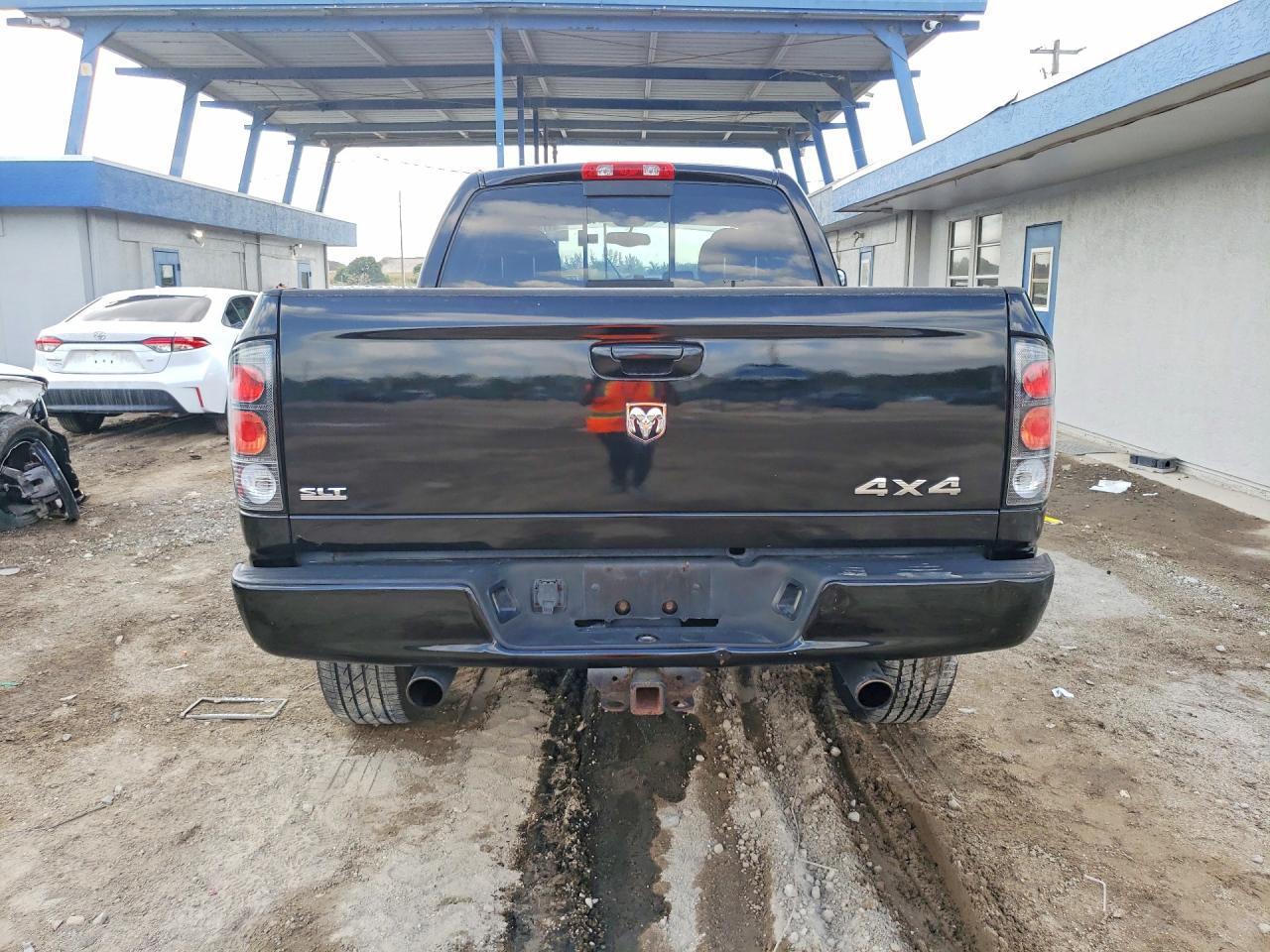 2005 Dodge Ram 1500 St Black vin: 1D7HU18D45S351449