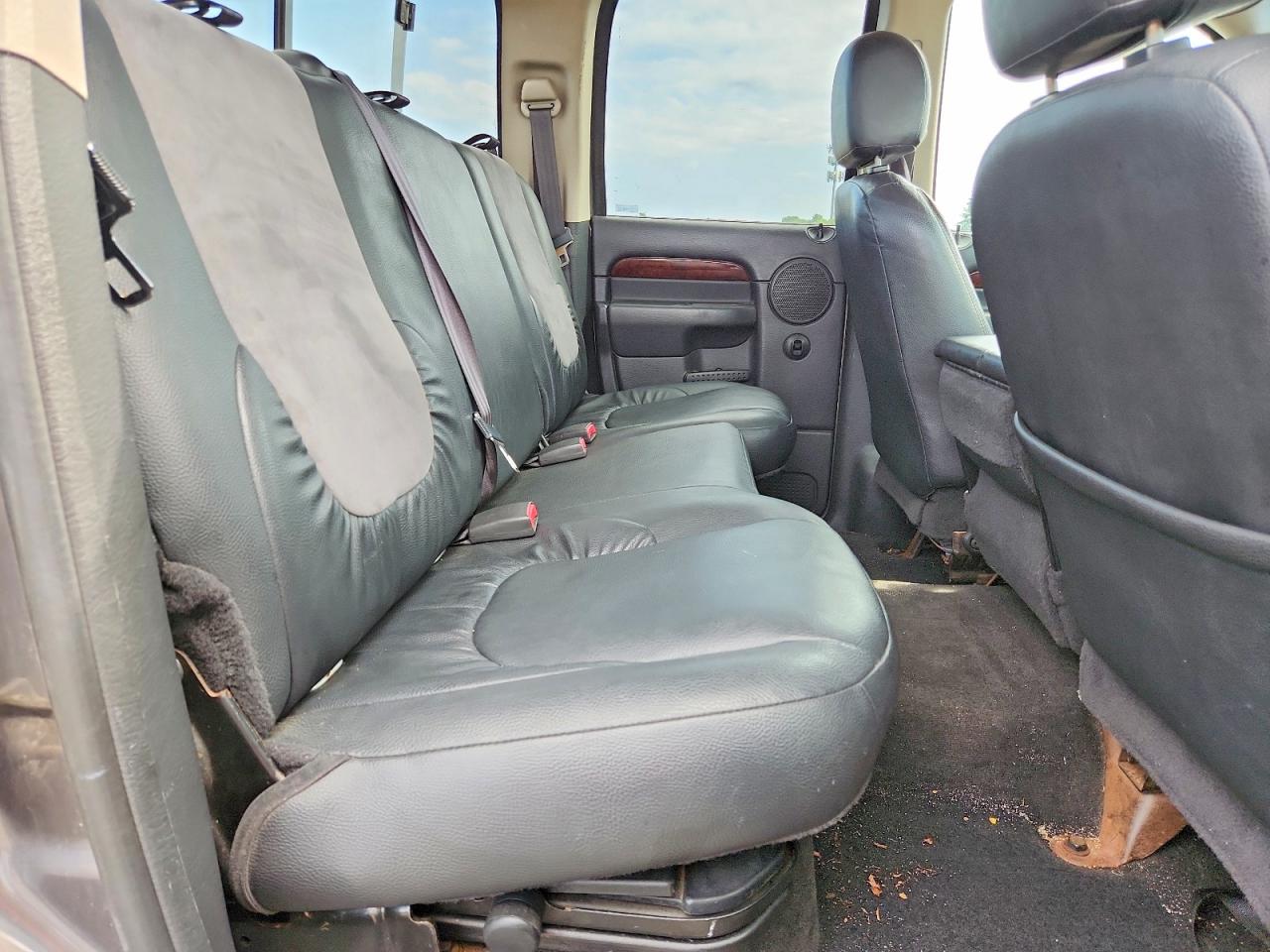 2003 Dodge Ram 1500 St Gray vin: 1D7HU18D53J633148