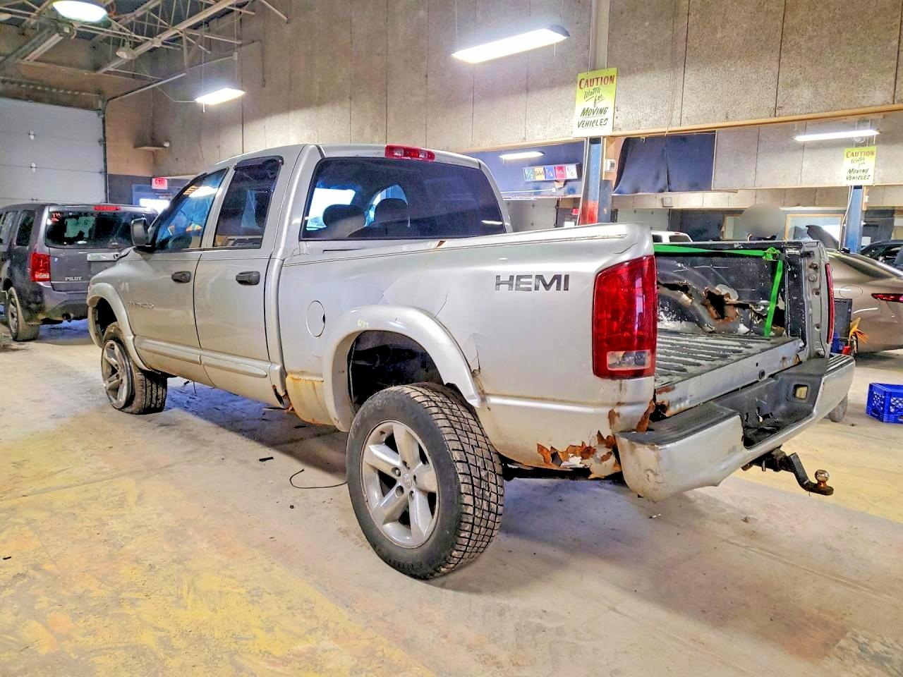 2004 Dodge Ram 1500 St Silver vin: 1D7HU18D54J217960