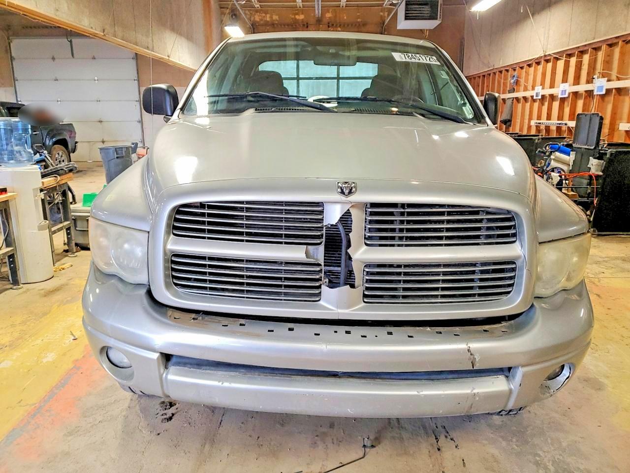 2004 Dodge Ram 1500 St Silver vin: 1D7HU18D54J217960