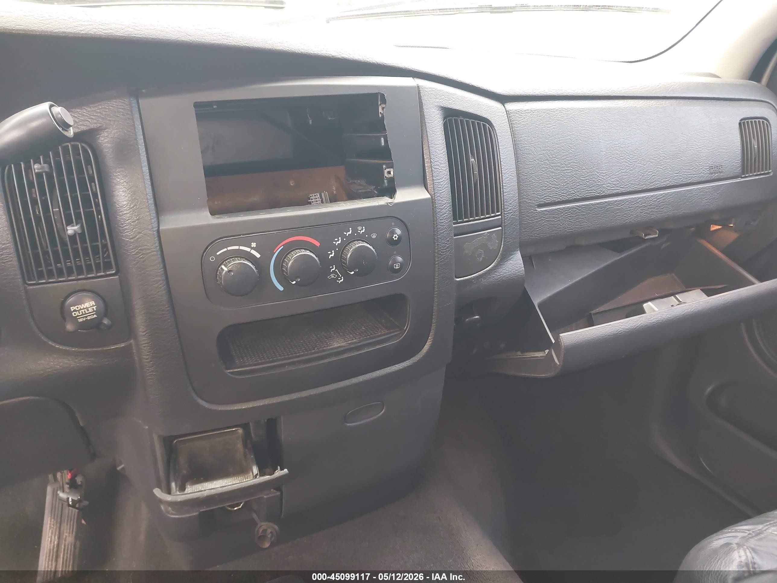 2004 Dodge Ram 1500 Slt/laramie Серебряный vin: 1D7HU18D54J236587