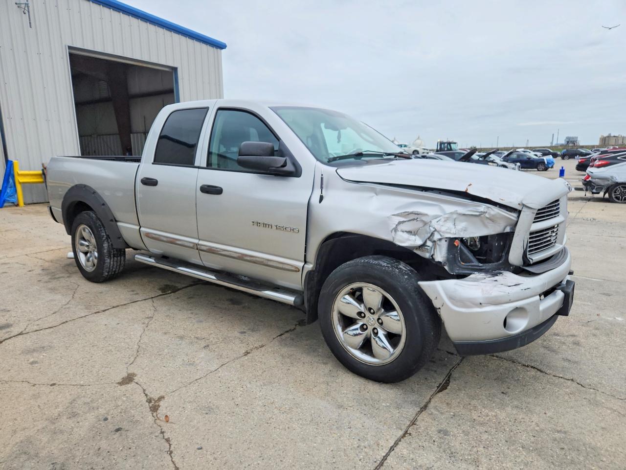 2004 Dodge Ram 1500 St Silver vin: 1D7HU18D54S679252