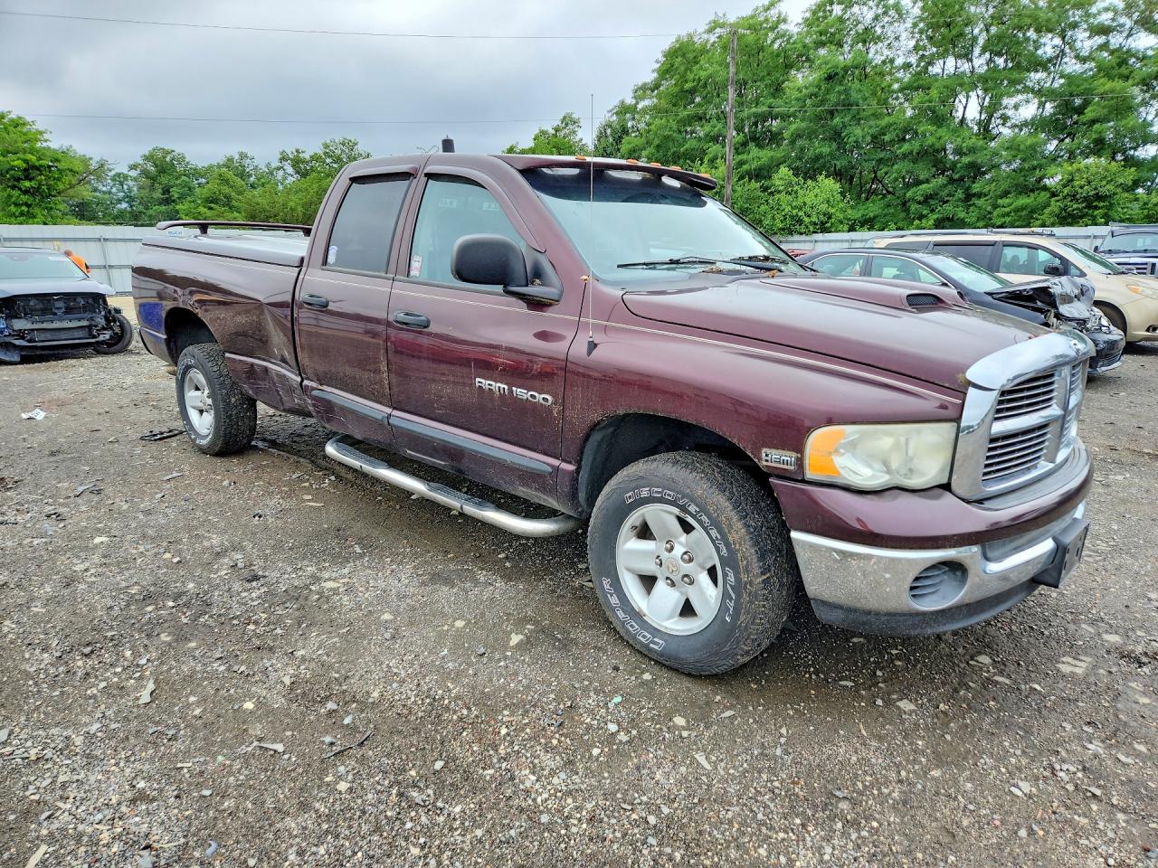 2004 Dodge Ram 1500 St Burgundy vin: 1D7HU18D64J127054
