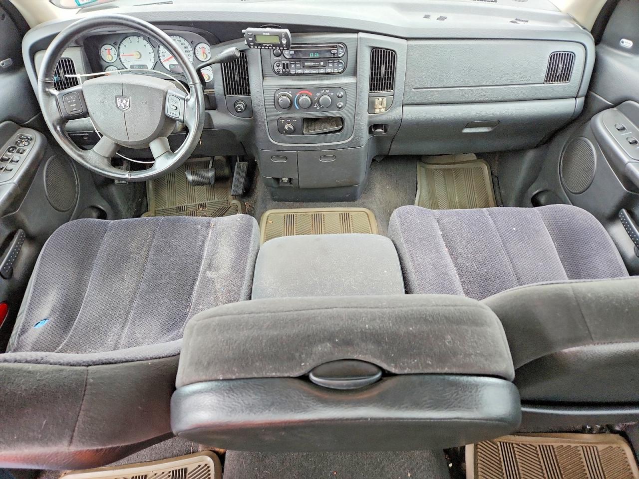 2004 Dodge Ram 1500 St Burgundy vin: 1D7HU18D64J127054