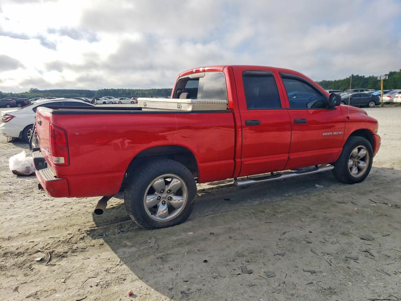2004 Dodge Ram 1500 St Red vin: 1D7HU18D64J158949