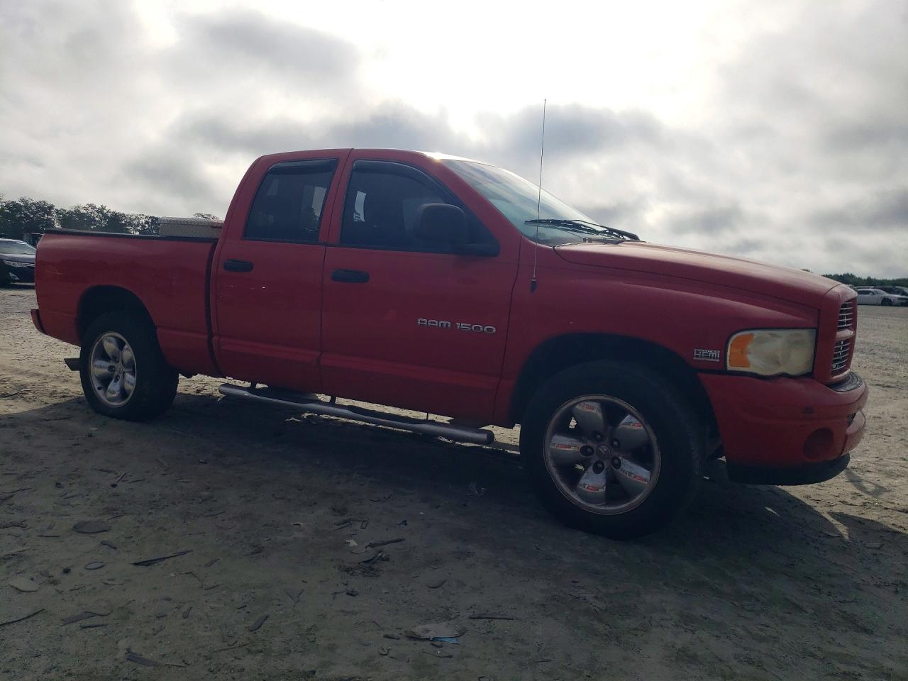 2004 Dodge Ram 1500 St Red vin: 1D7HU18D64J158949