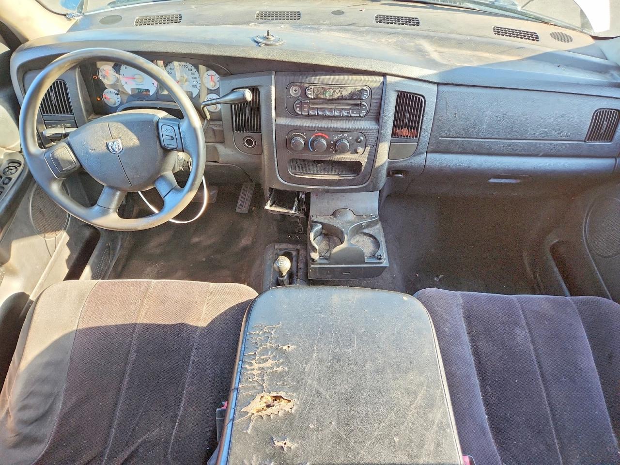 2005 Dodge Ram 1500 St Gray vin: 1D7HU18D65S307517
