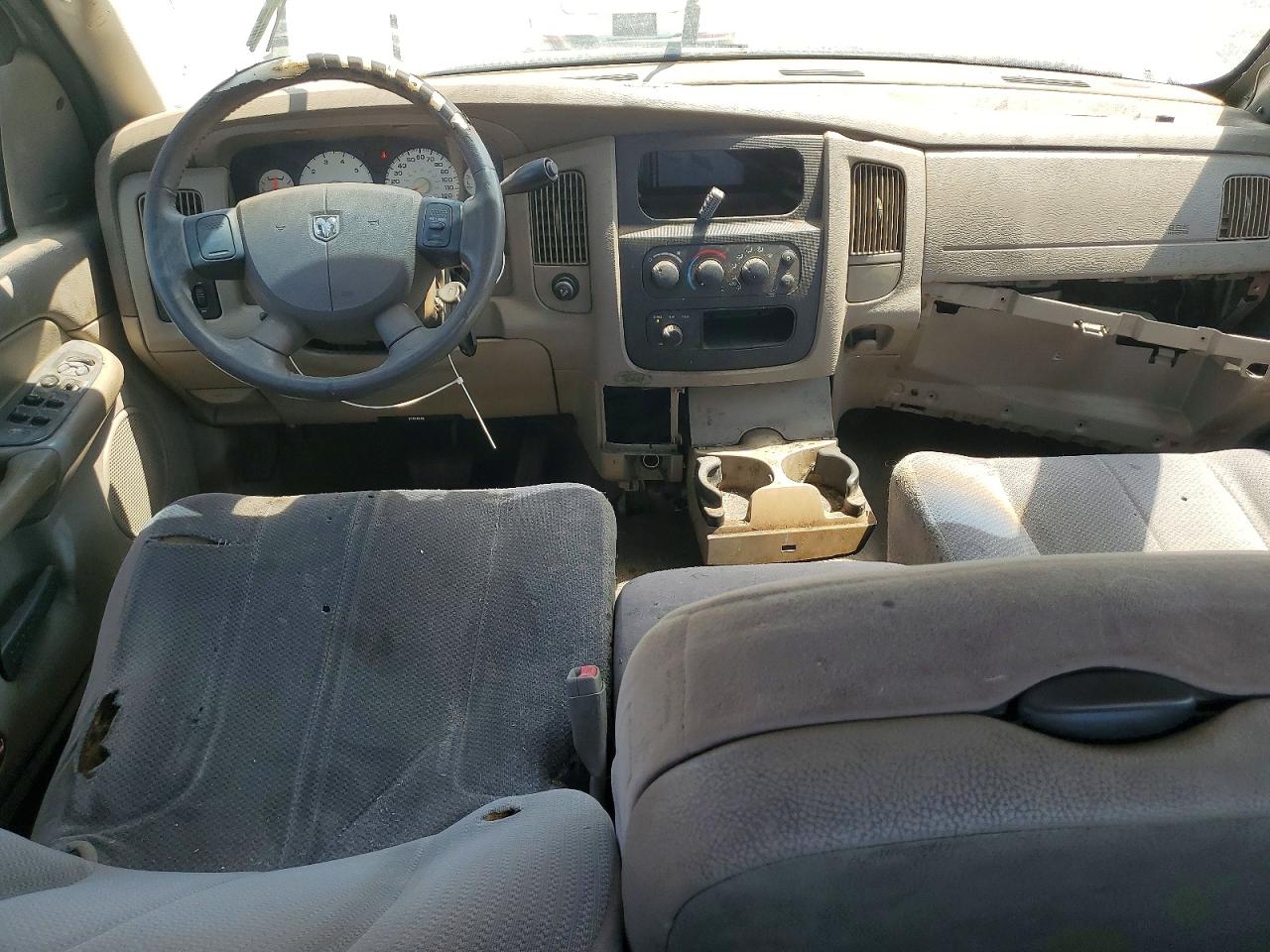 2004 Dodge Ram 1500 St Silver vin: 1D7HU18D74J290358