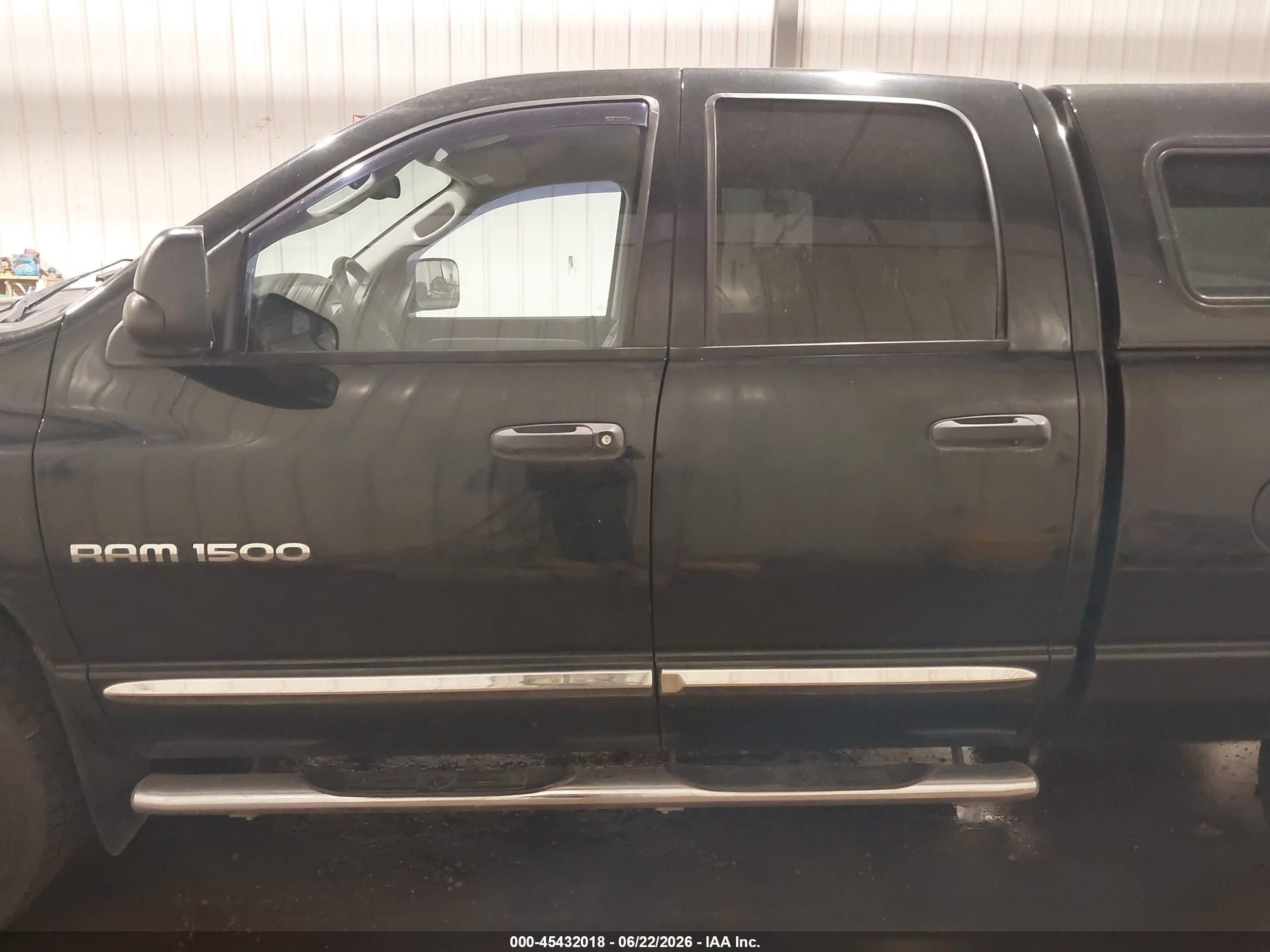 2004 Dodge Ram 1500 Slt/laramie Black vin: 1D7HU18D74S582876