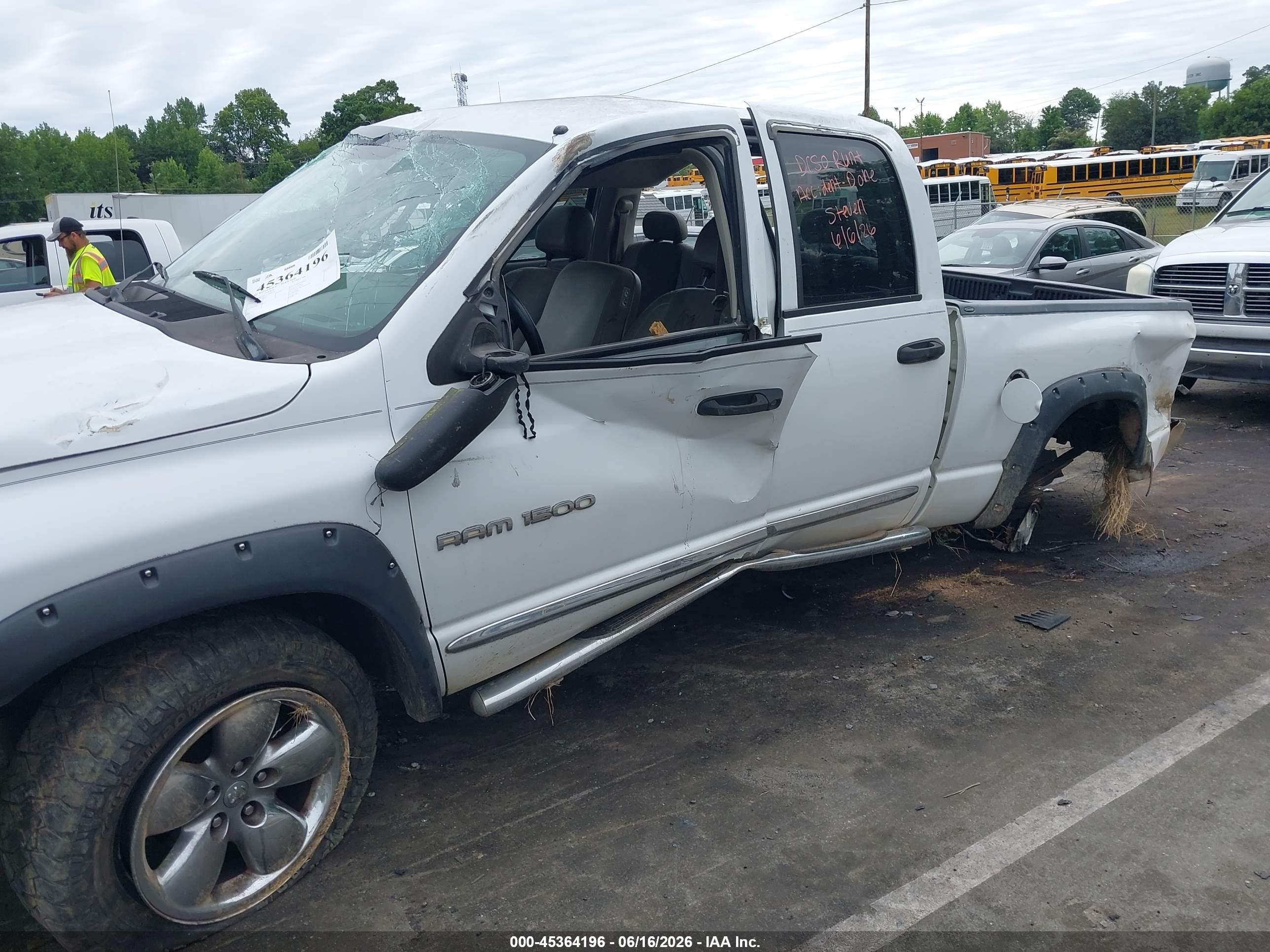 2004 Dodge Ram 1500 Slt/laramie White vin: 1D7HU18D74S686140