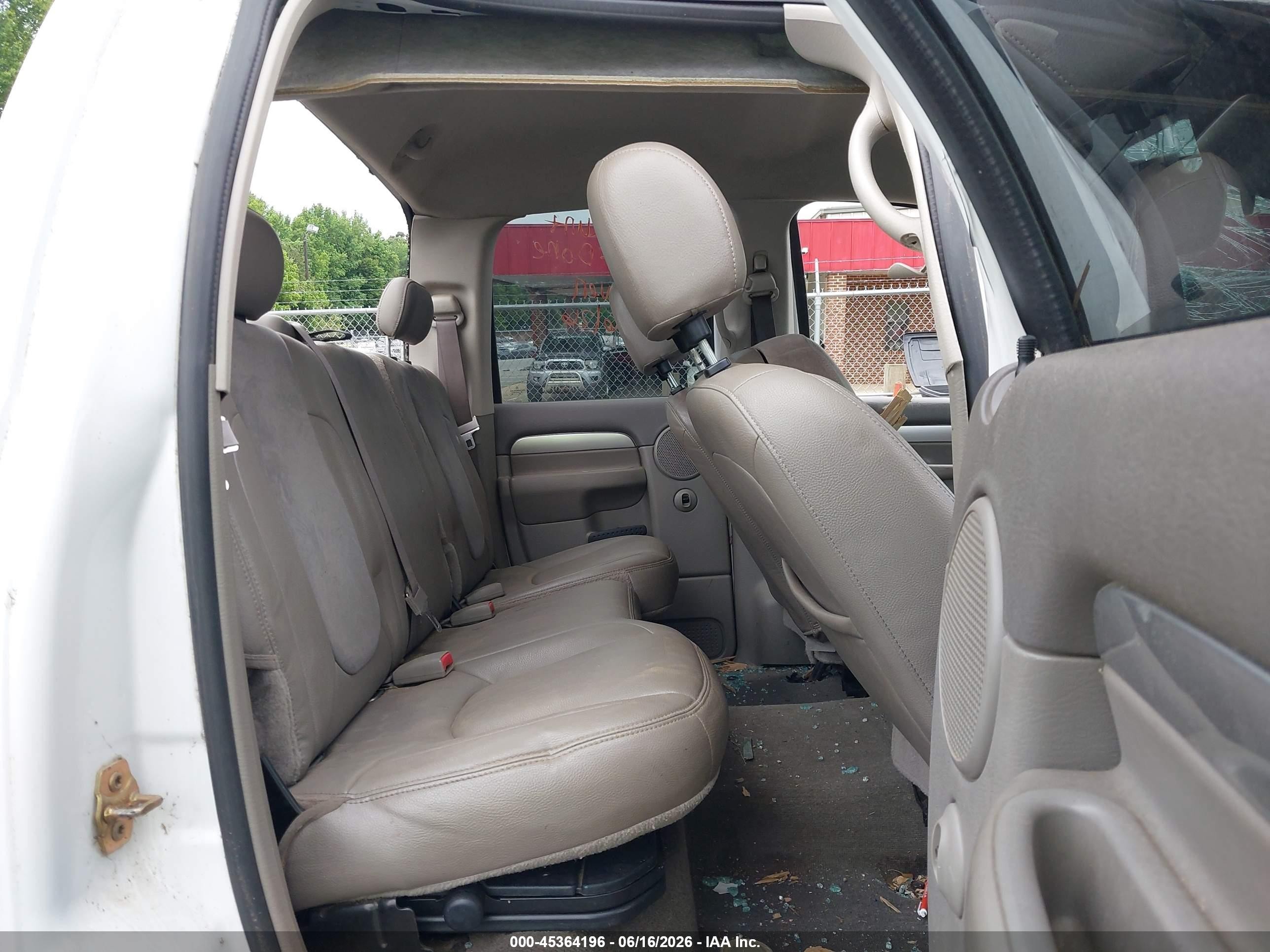 2004 Dodge Ram 1500 Slt/laramie White vin: 1D7HU18D74S686140