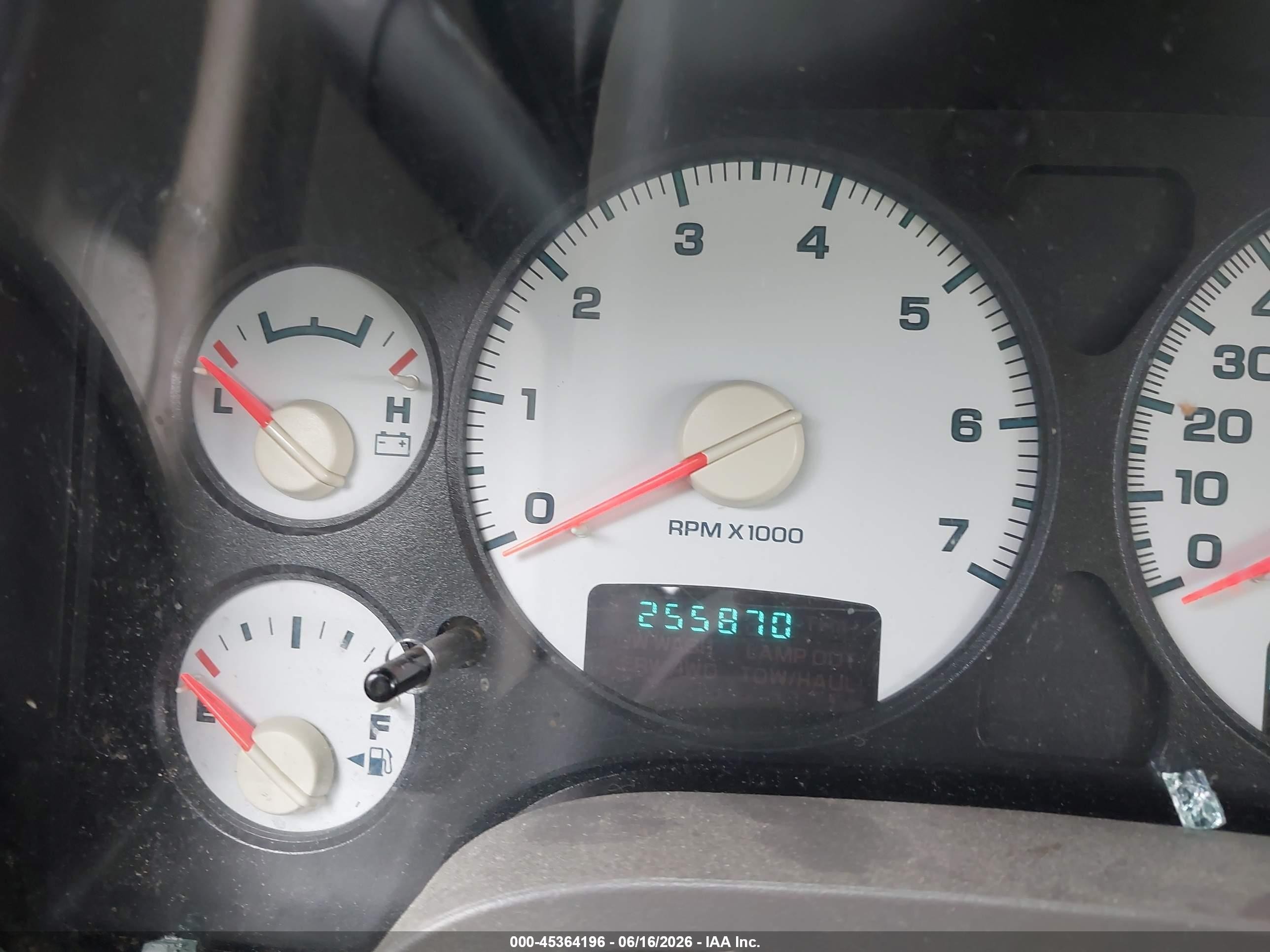 2004 Dodge Ram 1500 Slt/laramie White vin: 1D7HU18D74S686140