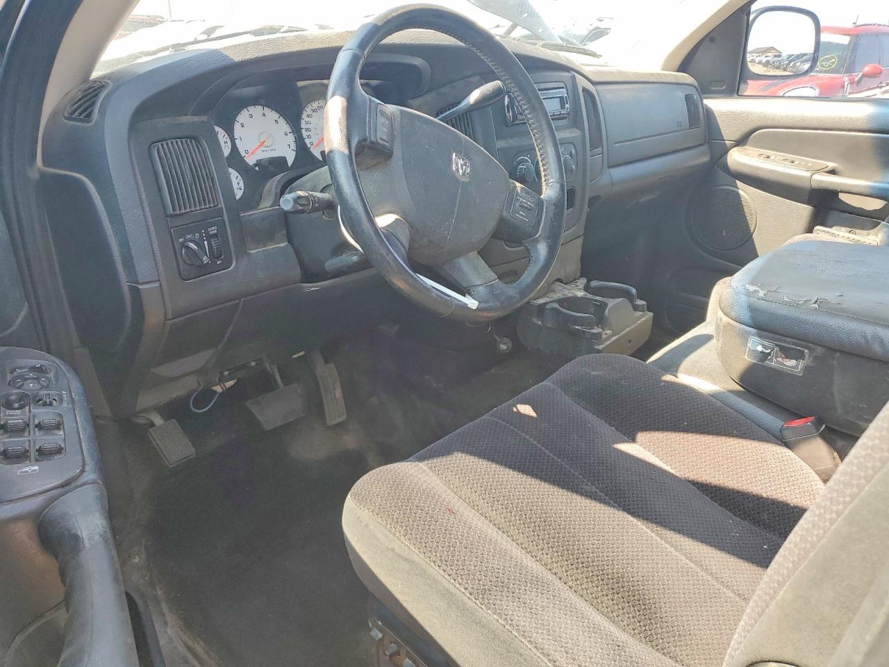 2005 Dodge Ram 1500 St Black vin: 1D7HU18D75S144764