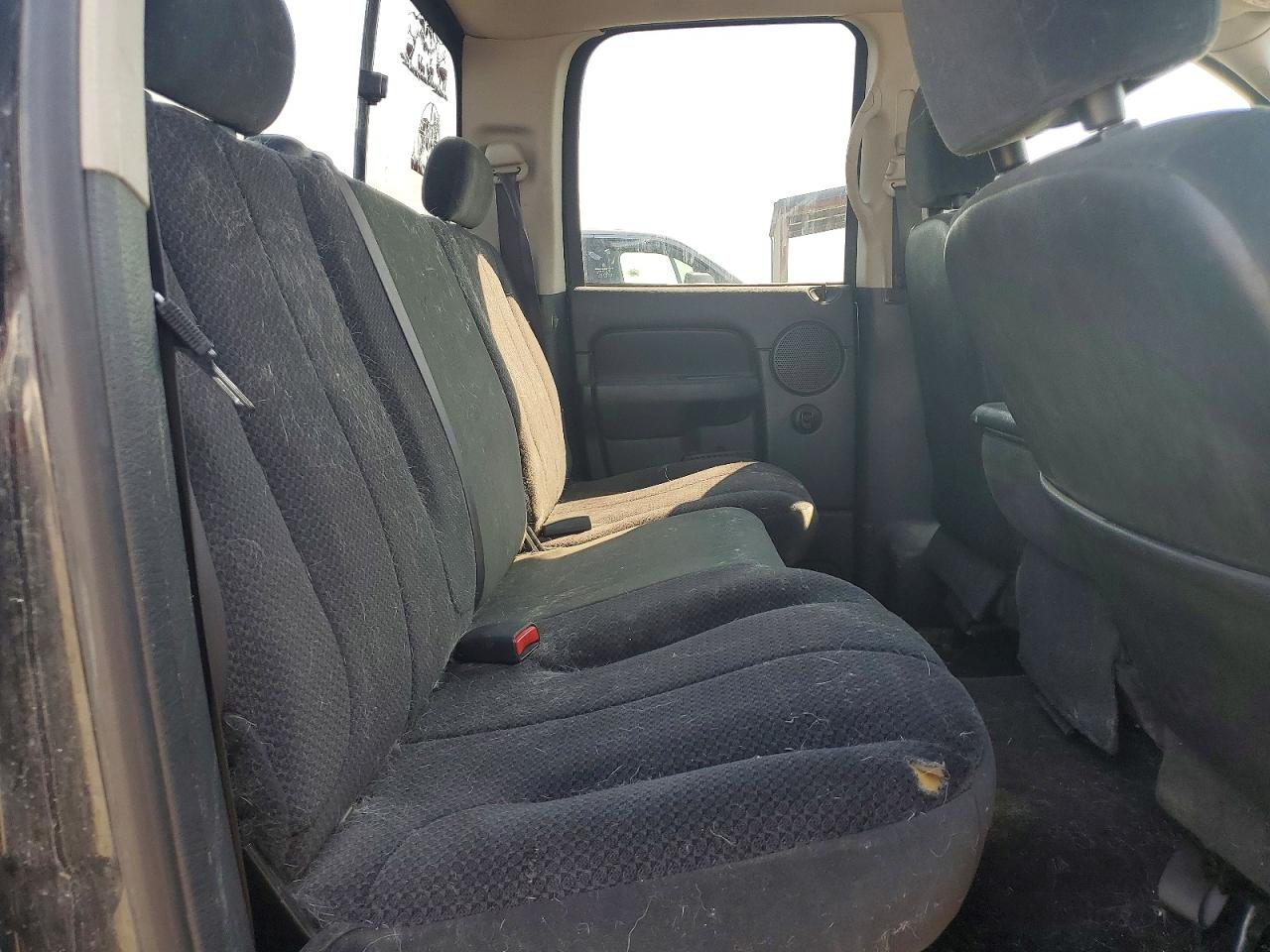 2005 Dodge Ram 1500 St Black vin: 1D7HU18D75S144764