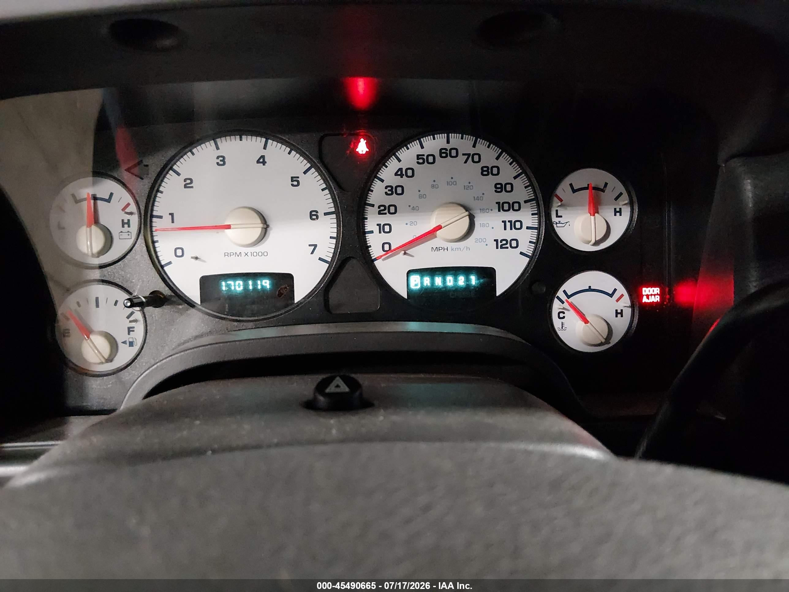 2005 Dodge Ram 1500 Slt/laramie Maroon vin: 1D7HU18D75S340848