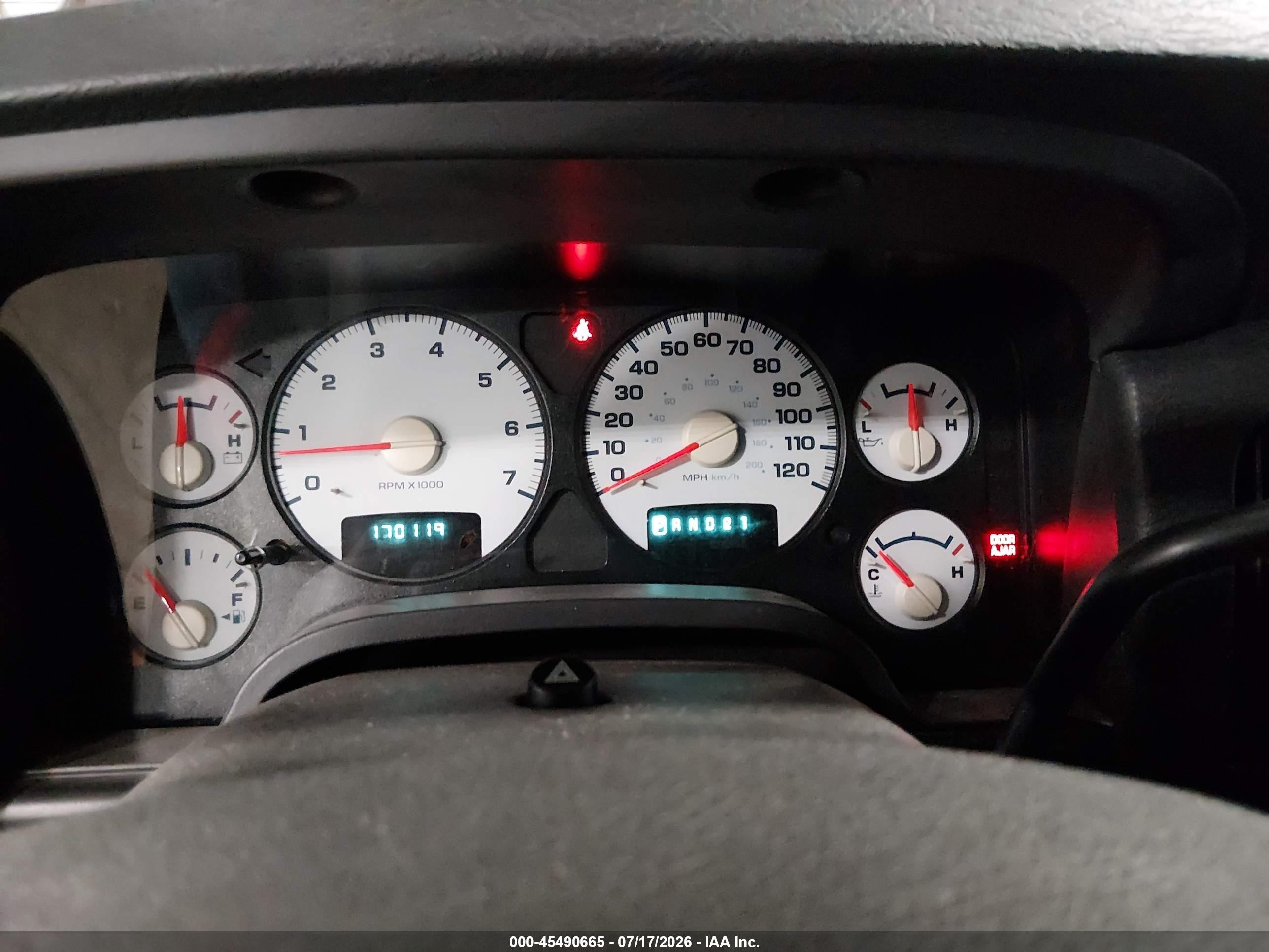 2005 Dodge Ram 1500 Slt/laramie Maroon vin: 1D7HU18D75S340848
