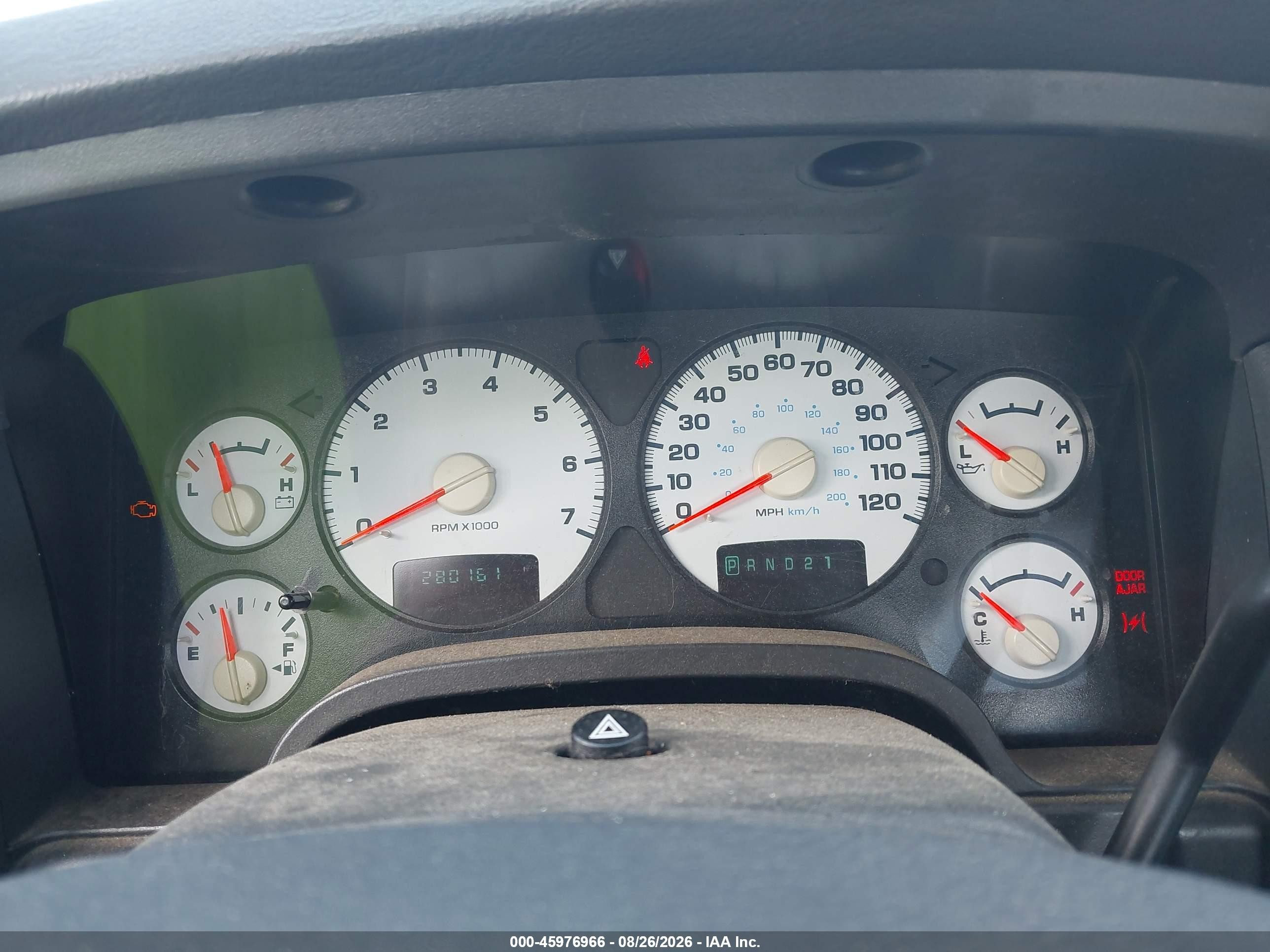 2004 Dodge Ram 1500 Slt/laramie Silver vin: 1D7HU18D84S607459
