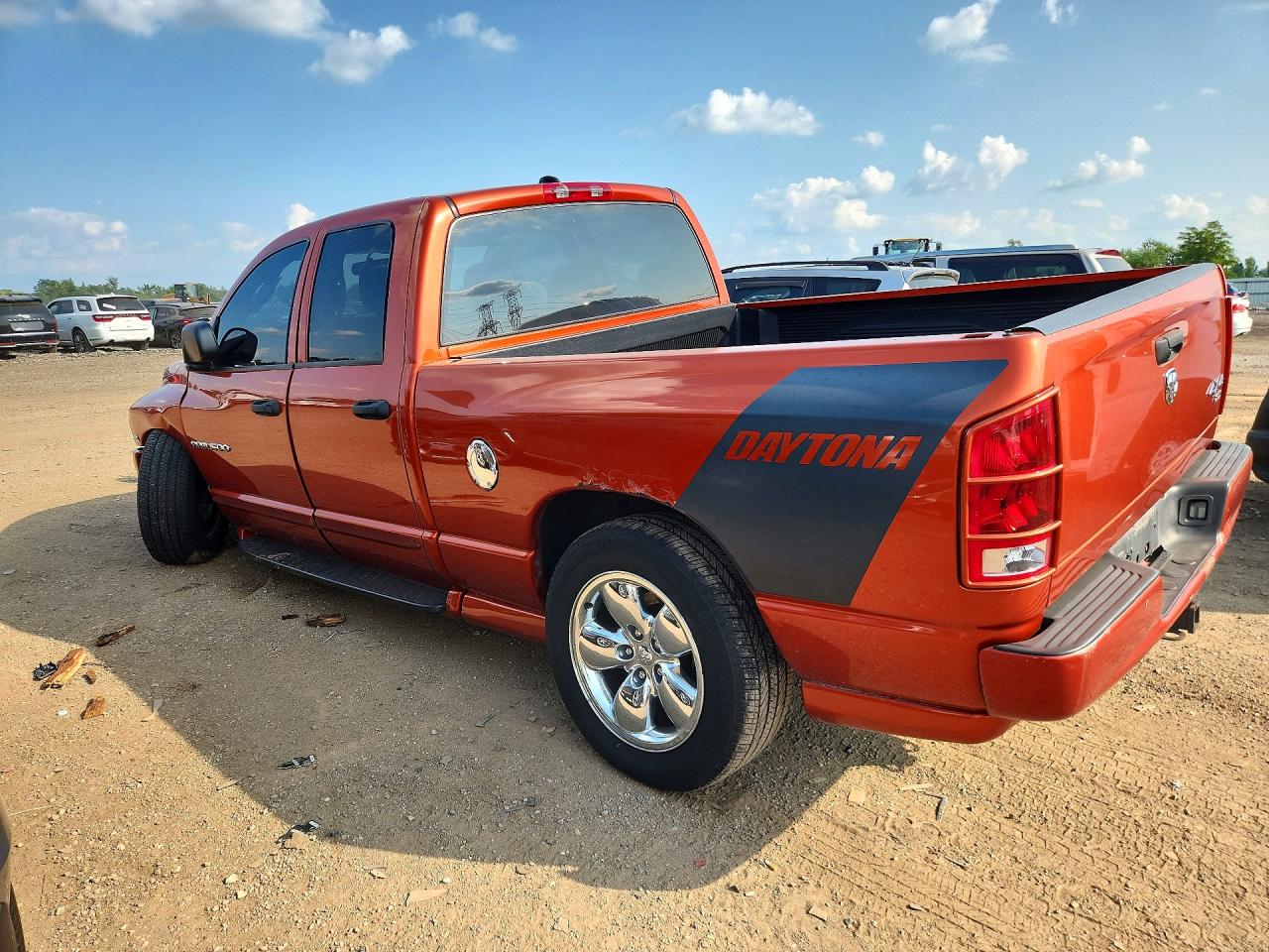 2005 Dodge Ram 1500 St Orange vin: 1D7HU18D85J602558
