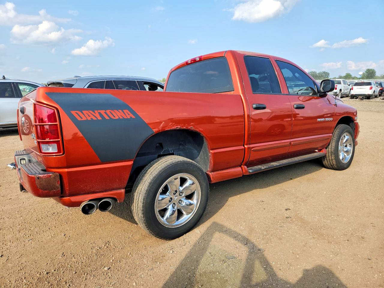 2005 Dodge Ram 1500 St Orange vin: 1D7HU18D85J602558