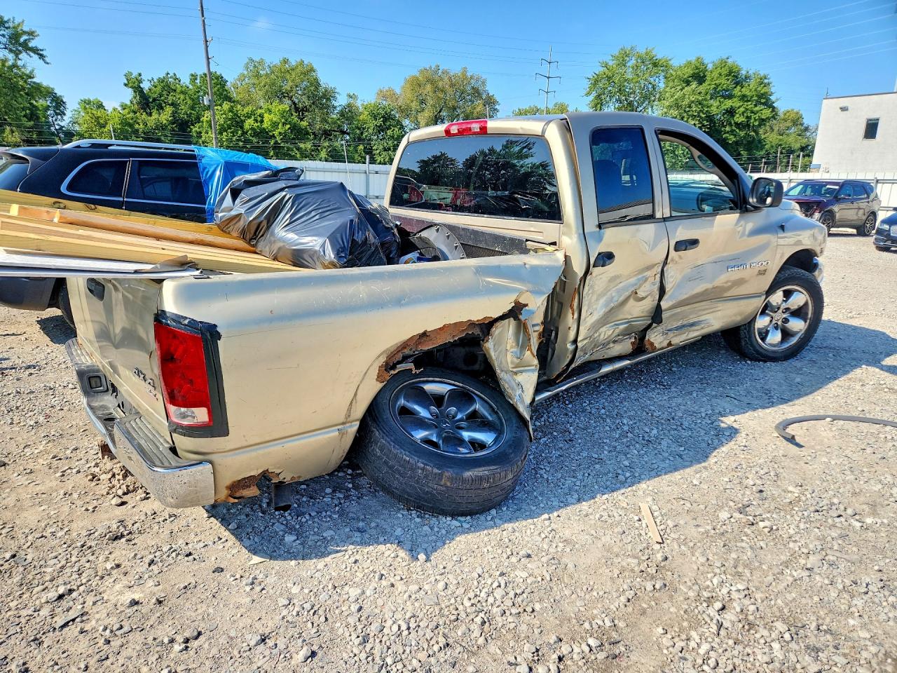 2005 Dodge Ram 1500 St Gold vin: 1D7HU18D85S272690