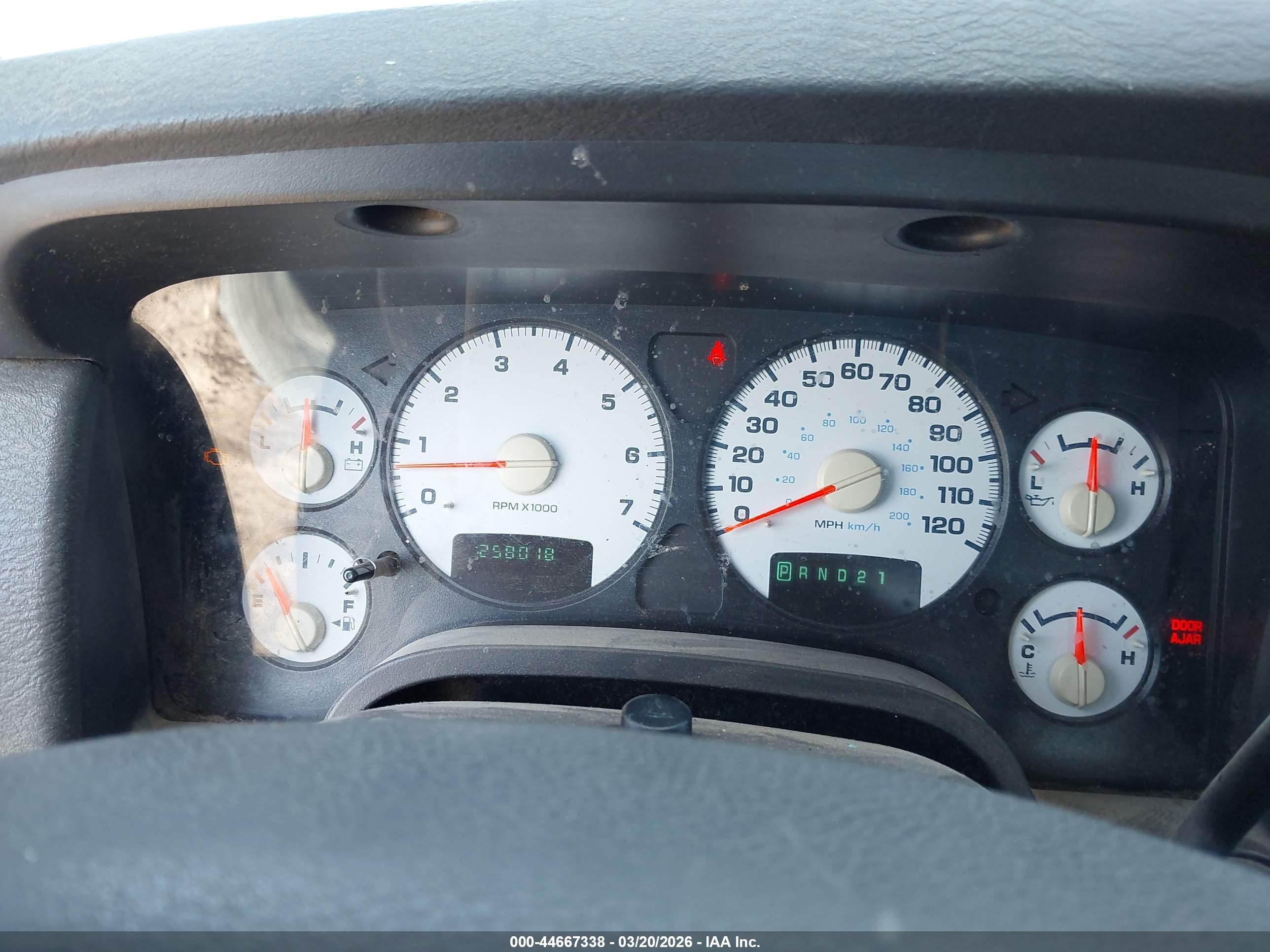2004 Dodge Ram 1500 Slt/laramie Серый vin: 1D7HU18D94S551287