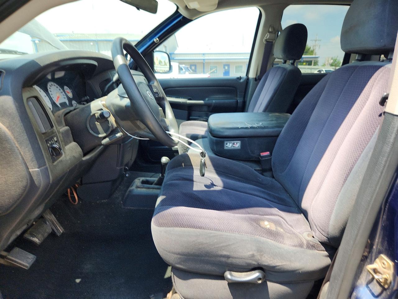 2004 Dodge Ram 1500 St Blue vin: 1D7HU18DX4J176628