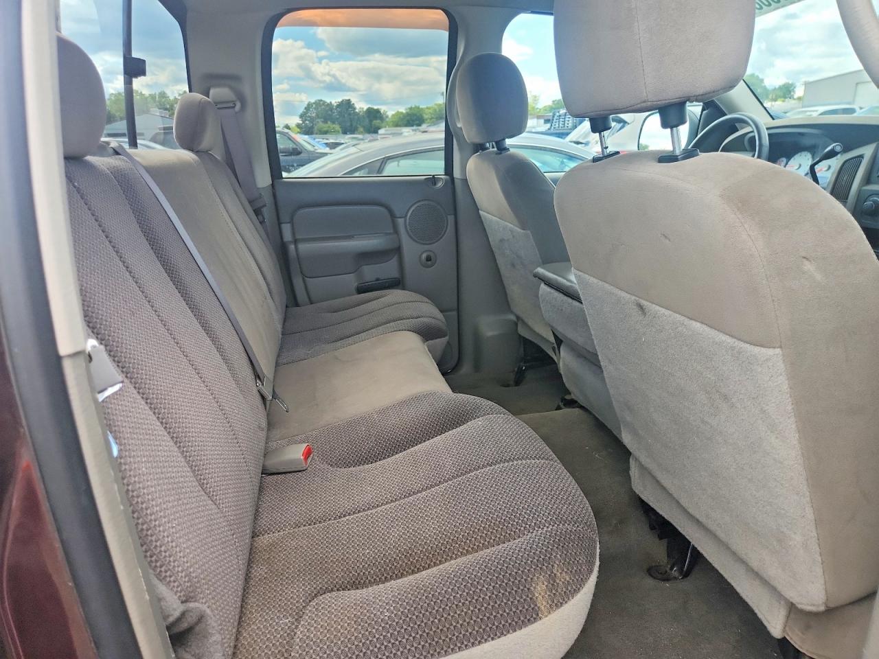 2004 Dodge Ram 1500 St Purple vin: 1D7HU18DX4J202340