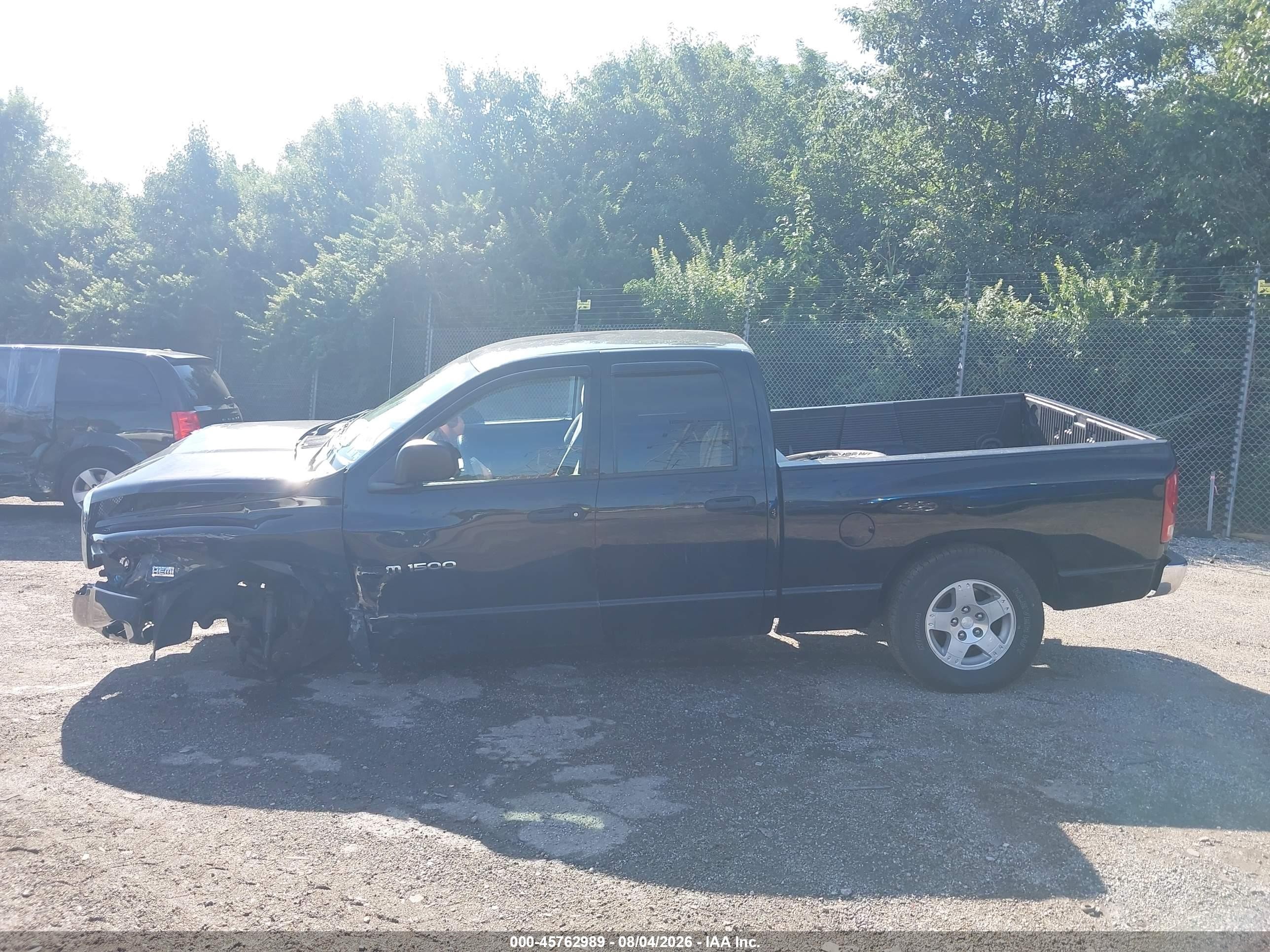 2004 Dodge Ram 1500 Slt/laramie Black vin: 1D7HU18DX4J229330