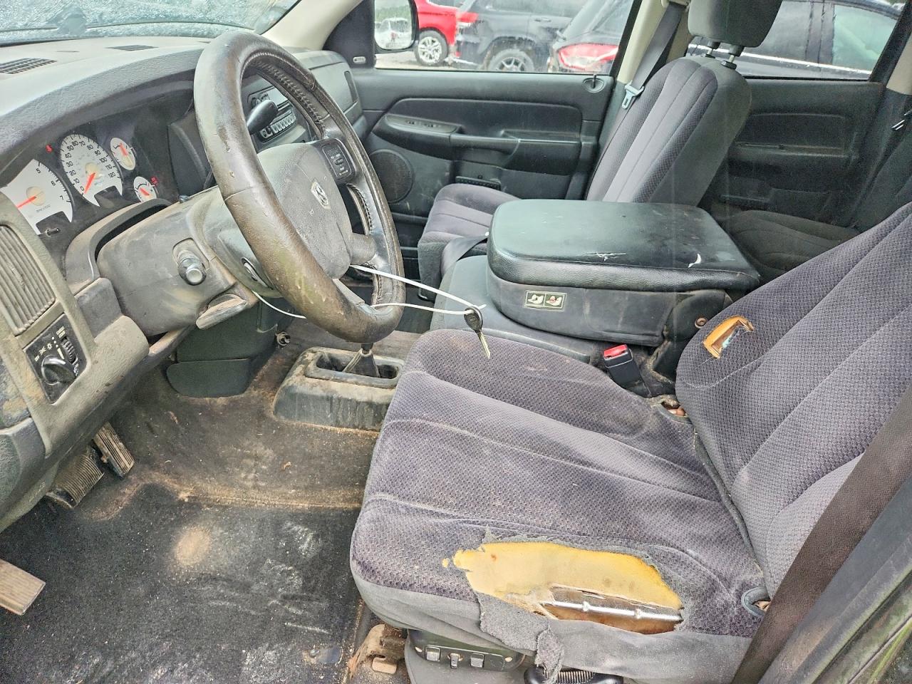 2004 Dodge Ram 1500 St Gray vin: 1D7HU18DX4S538323