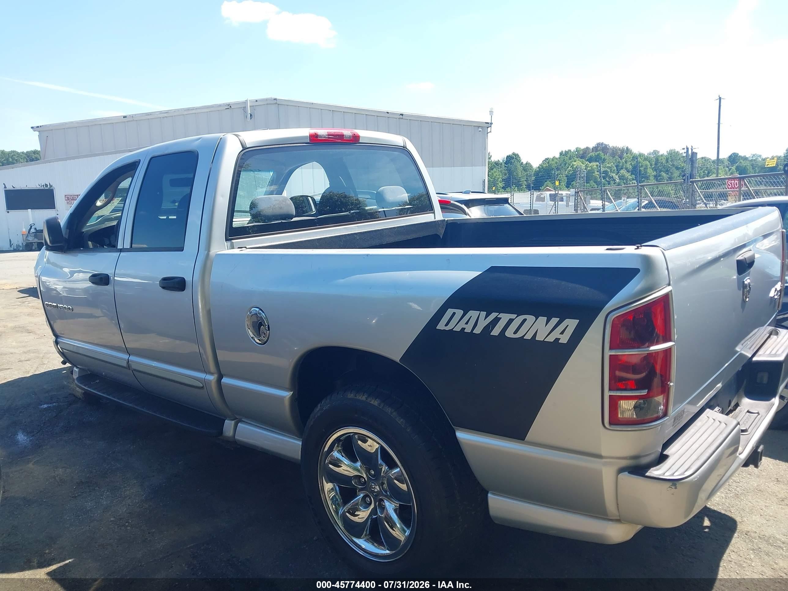 2005 Dodge Ram 1500 Slt/laramie Серебряный vin: 1D7HU18DX5J633035