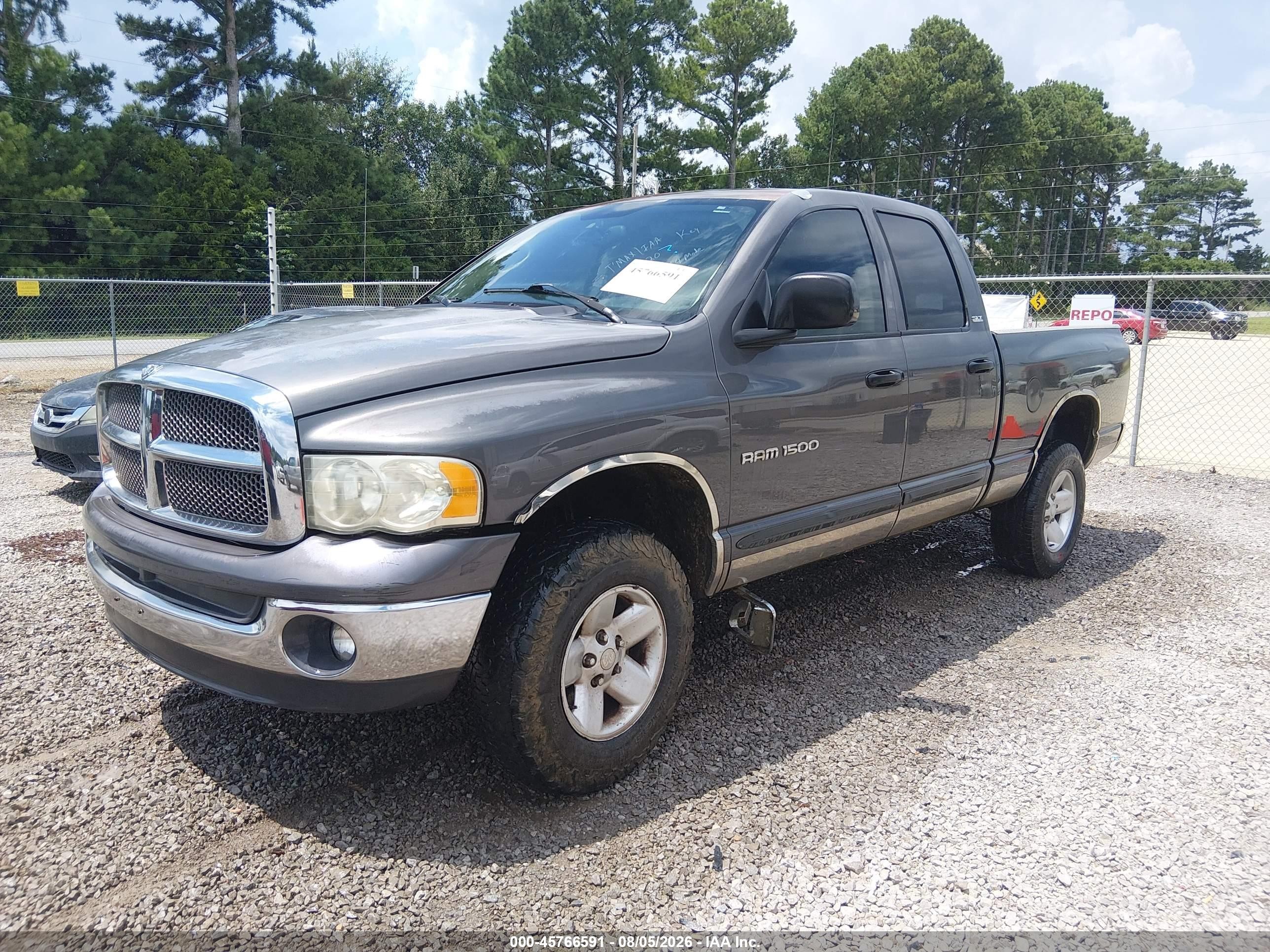 2002 Dodge Ram 1500 St Серый vin: 1D7HU18N02S655320