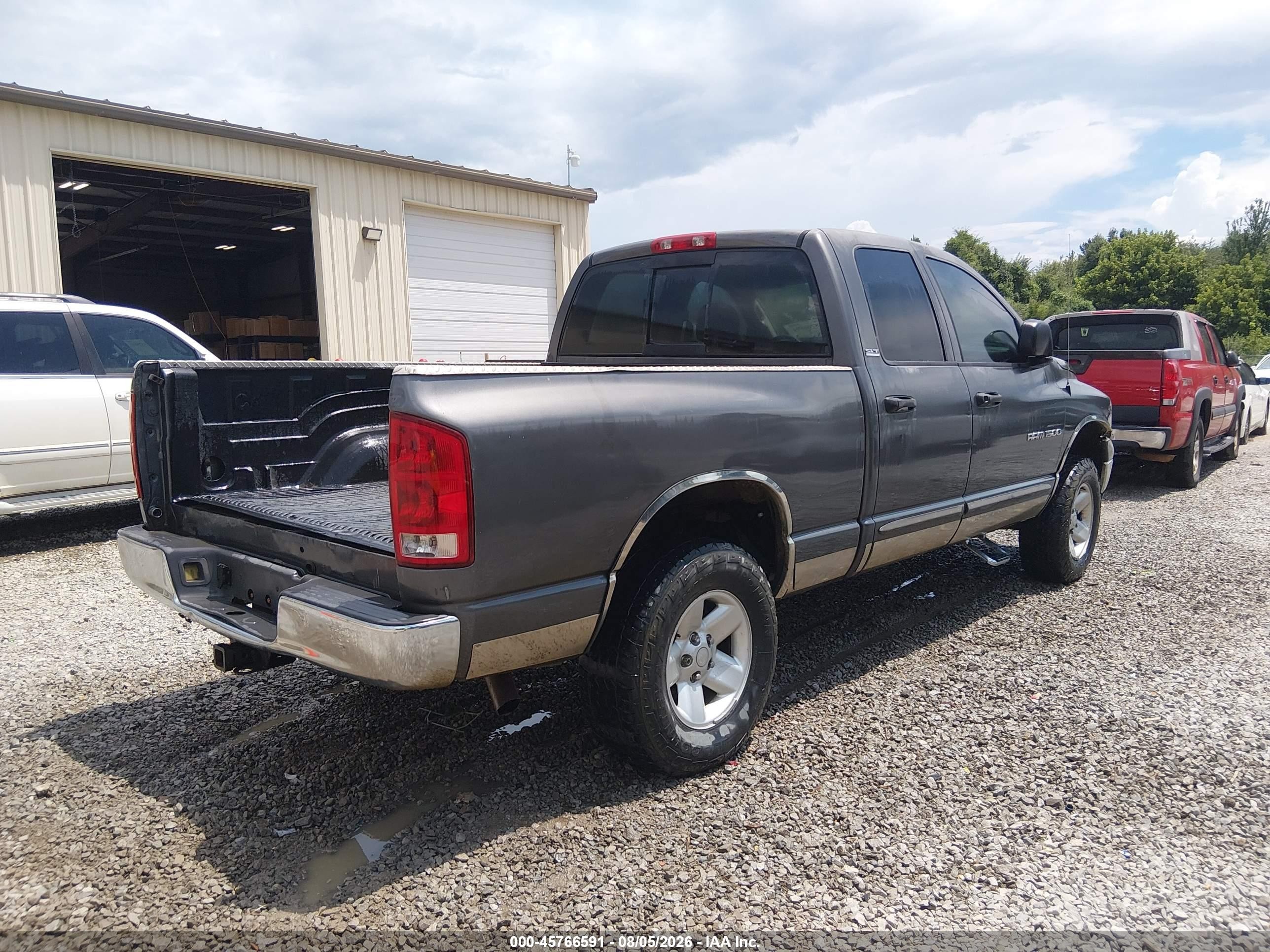 2002 Dodge Ram 1500 St Серый vin: 1D7HU18N02S655320
