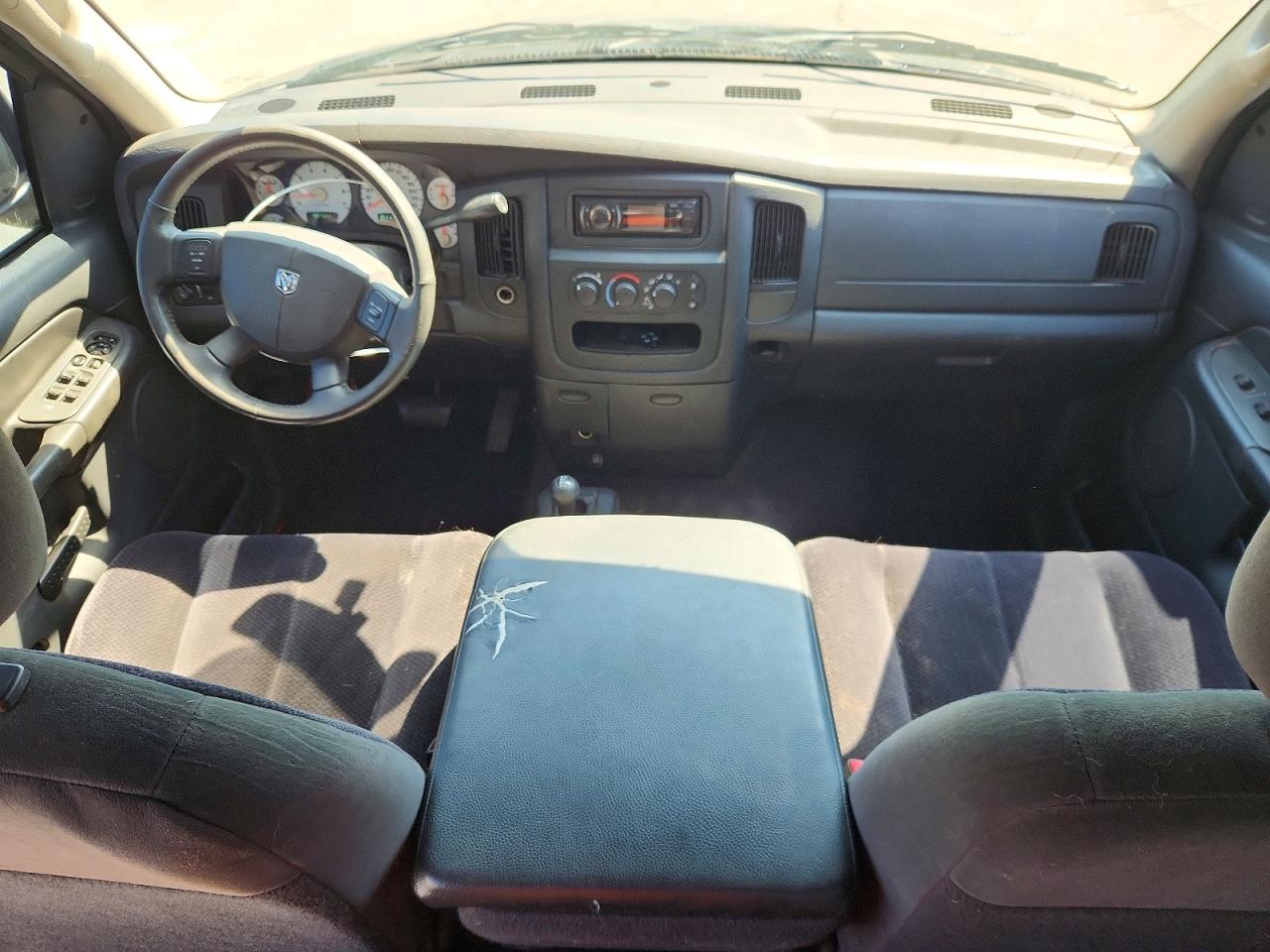 2004 Dodge Ram 1500 St Gray vin: 1D7HU18N04J105561