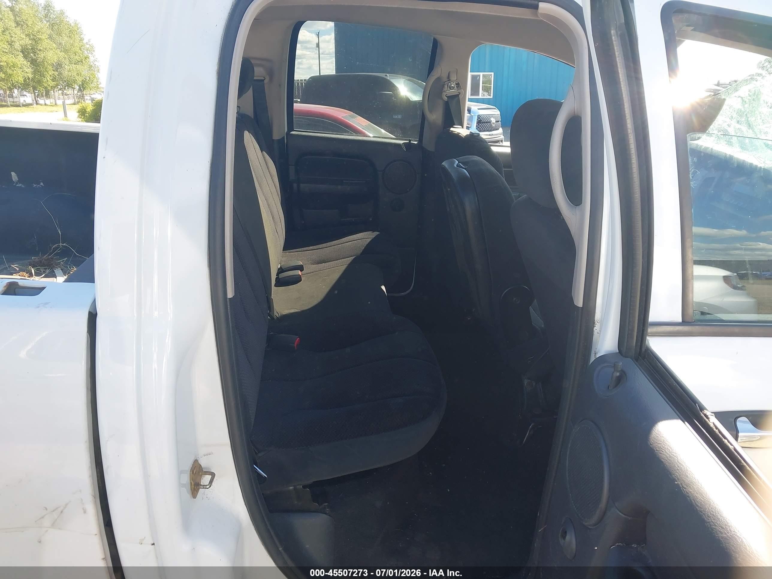 2005 Dodge Ram 1500 Slt/laramie White vin: 1D7HU18N05S325164