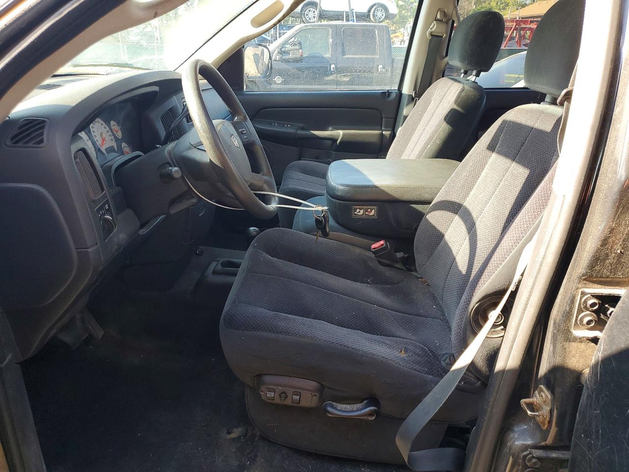 2005 Dodge Ram 1500 Gray vin: 1D7HU18N15S302475