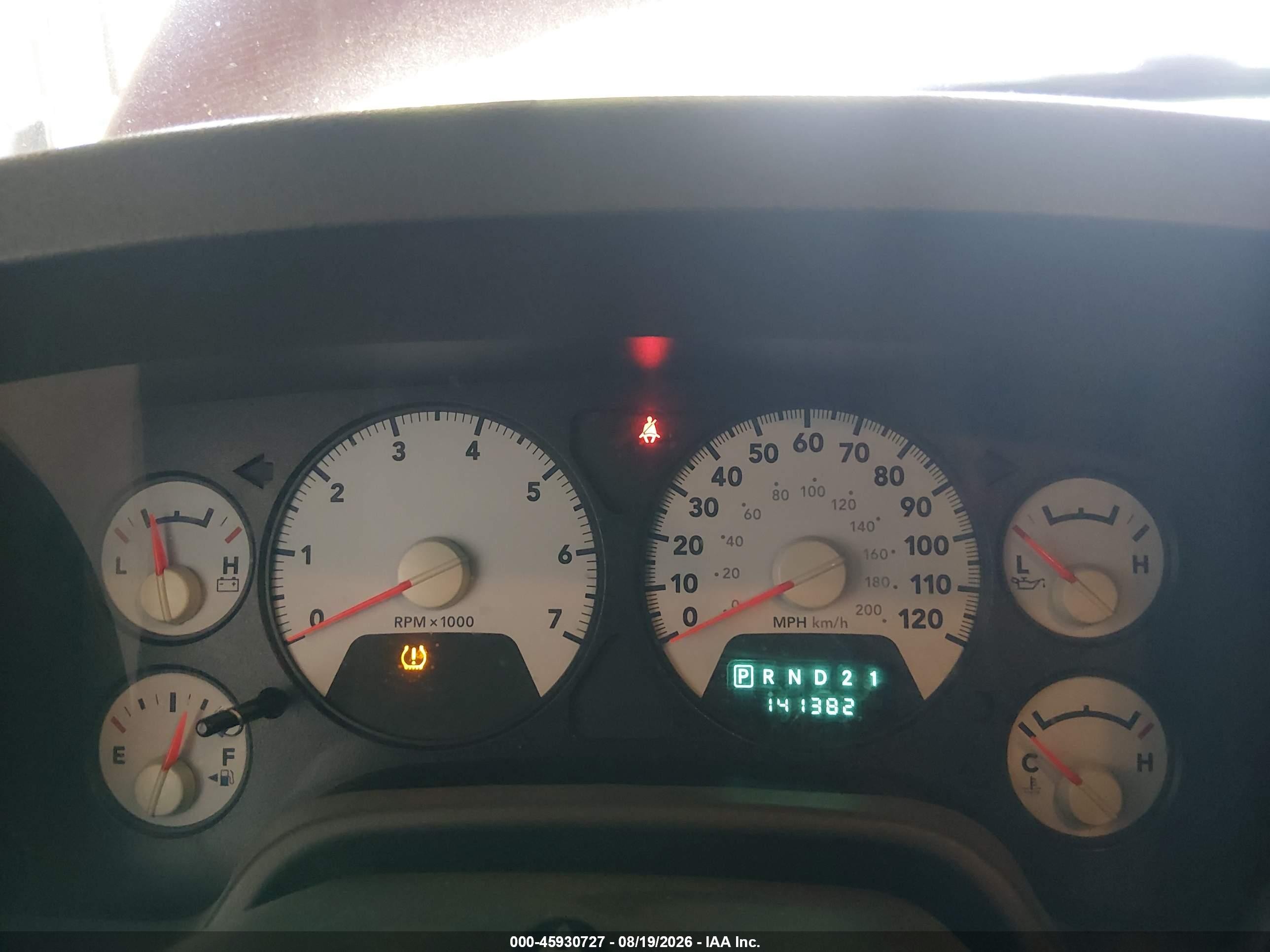 2008 Dodge Ram 1500 Slt Red vin: 1D7HU18N18S565893