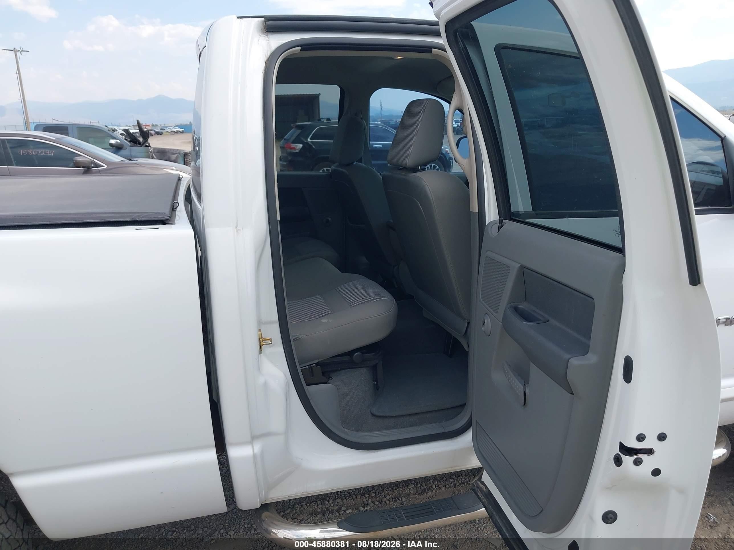 2006 Dodge Ram 1500 Slt/trx4 Off Road/sport White vin: 1D7HU18N36J226121